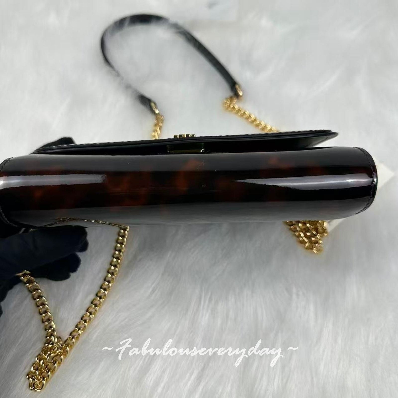 Tory Burch Tory Burch Emerson Tortoise Patent Leather Chain Wallet Size ONE SIZE - 7 Thumbnail