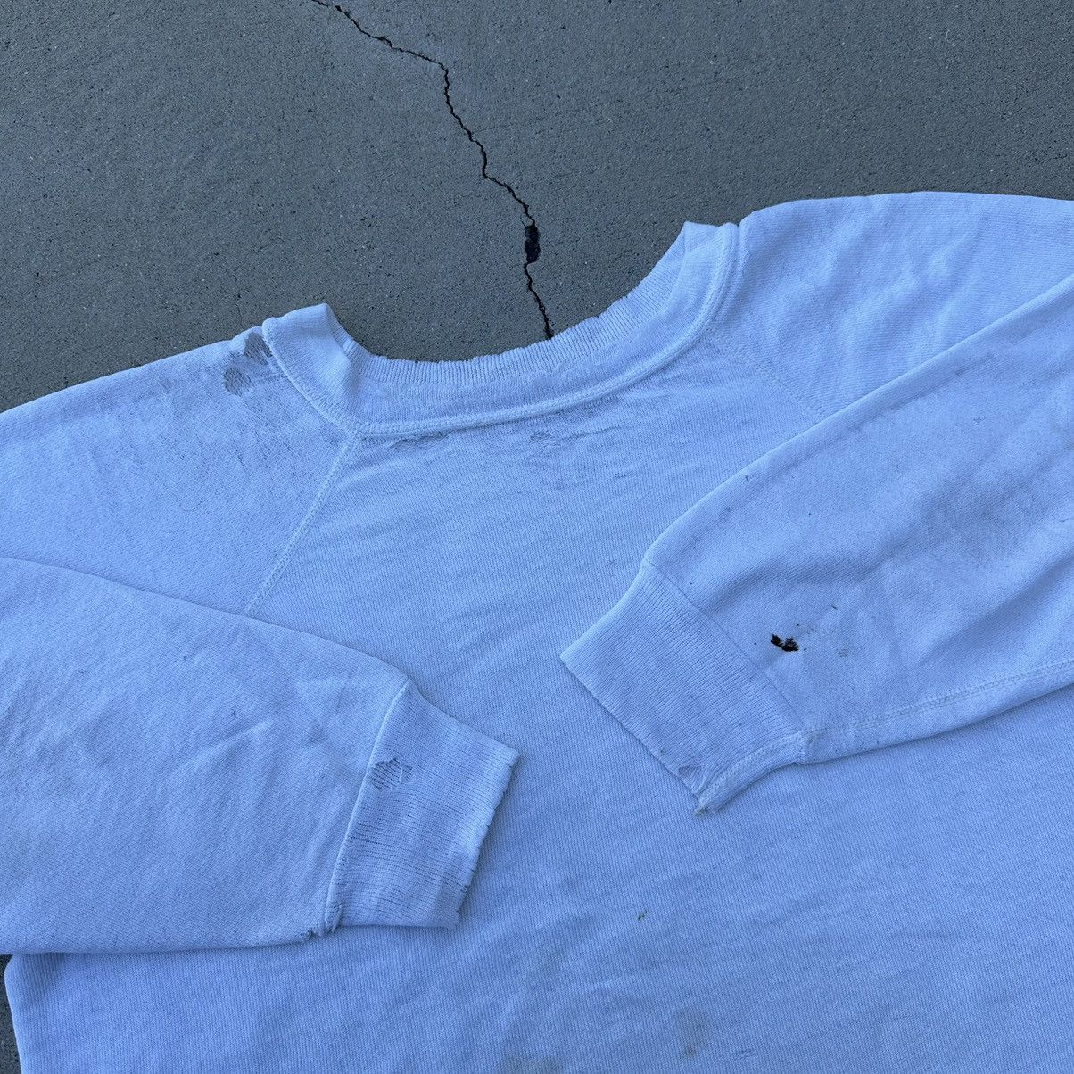 Vintage 70s Thrashed & Thin White Raglan Crewneck Size US M / EU 48-50 / 2 - 2 Thumbnail