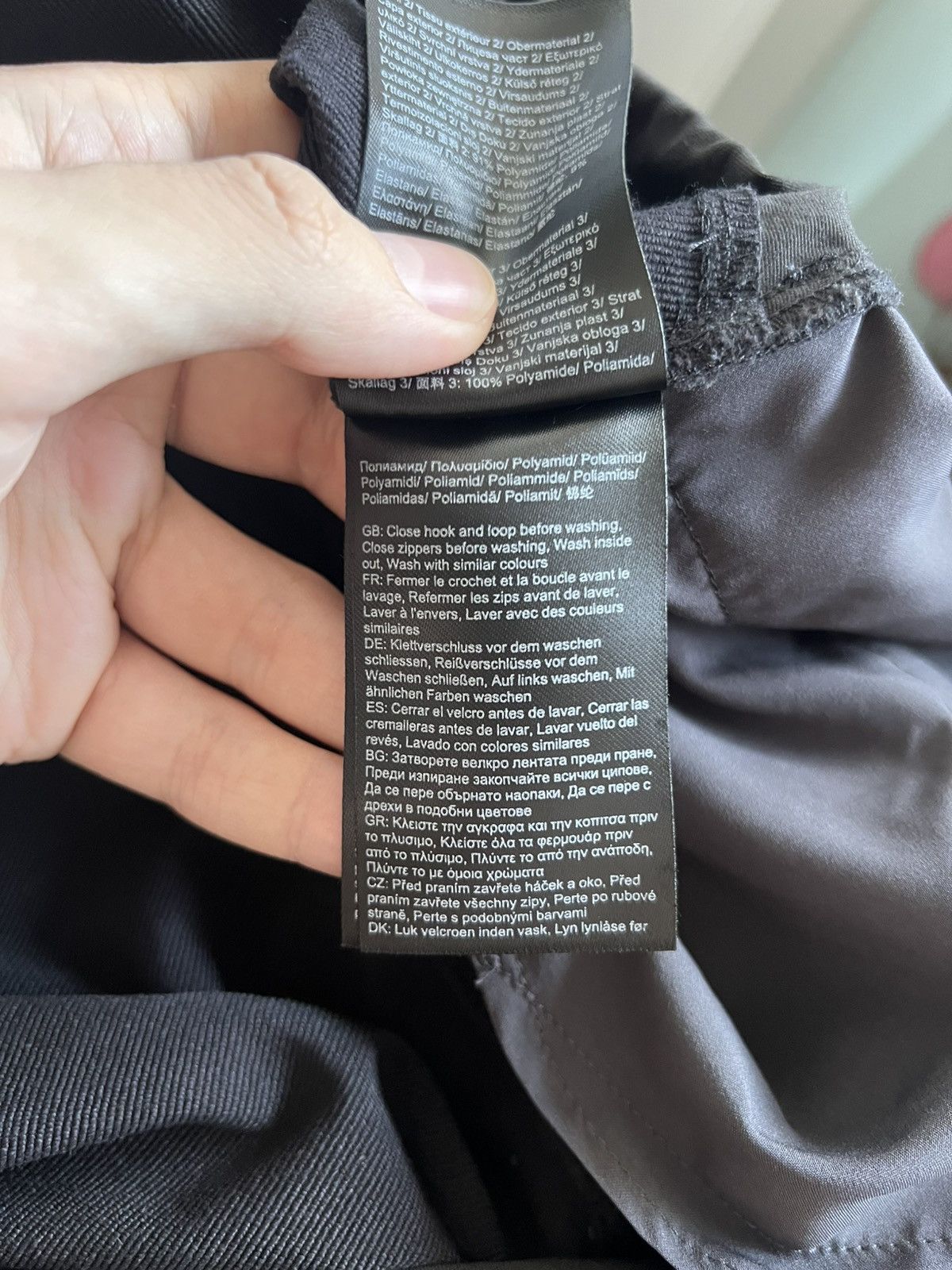 Helly Hansen Helly Hansen ski pants , REECO rescue system , XL Size US 36 / EU 52 - 11 Thumbnail
