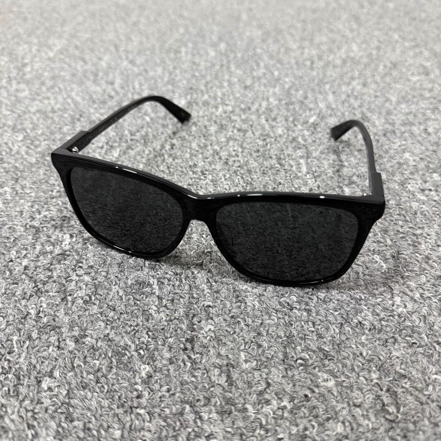 Gucci Gucci Black Sunglasses 99 New Size ONE SIZE - 4 Thumbnail
