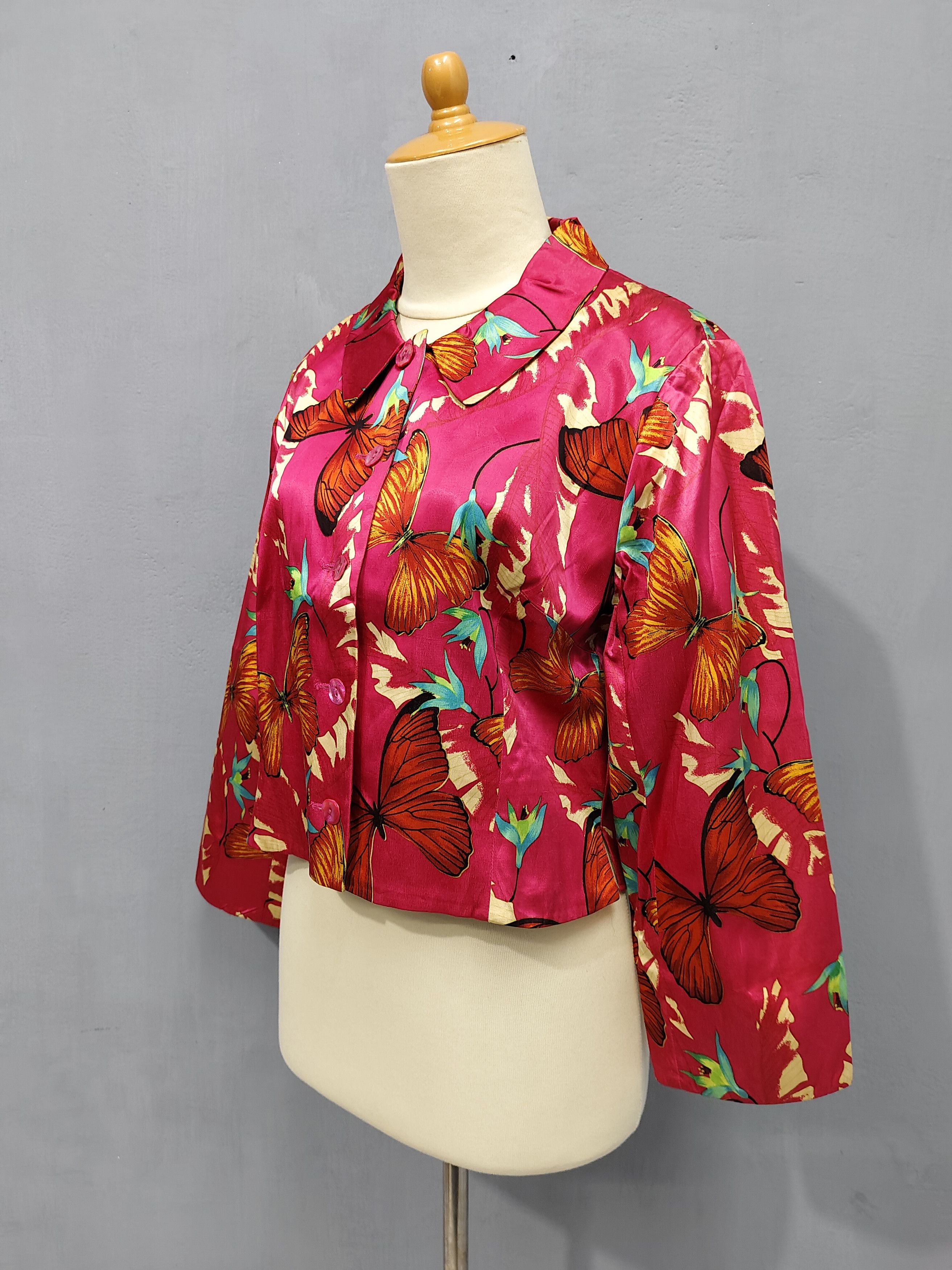 Kenzo 90s Kenzo Jungle❤️‍🔥Butterfly Florals Art Cropped Jacket Size M / US 6-8 / IT 42-44 - 3 Thumbnail