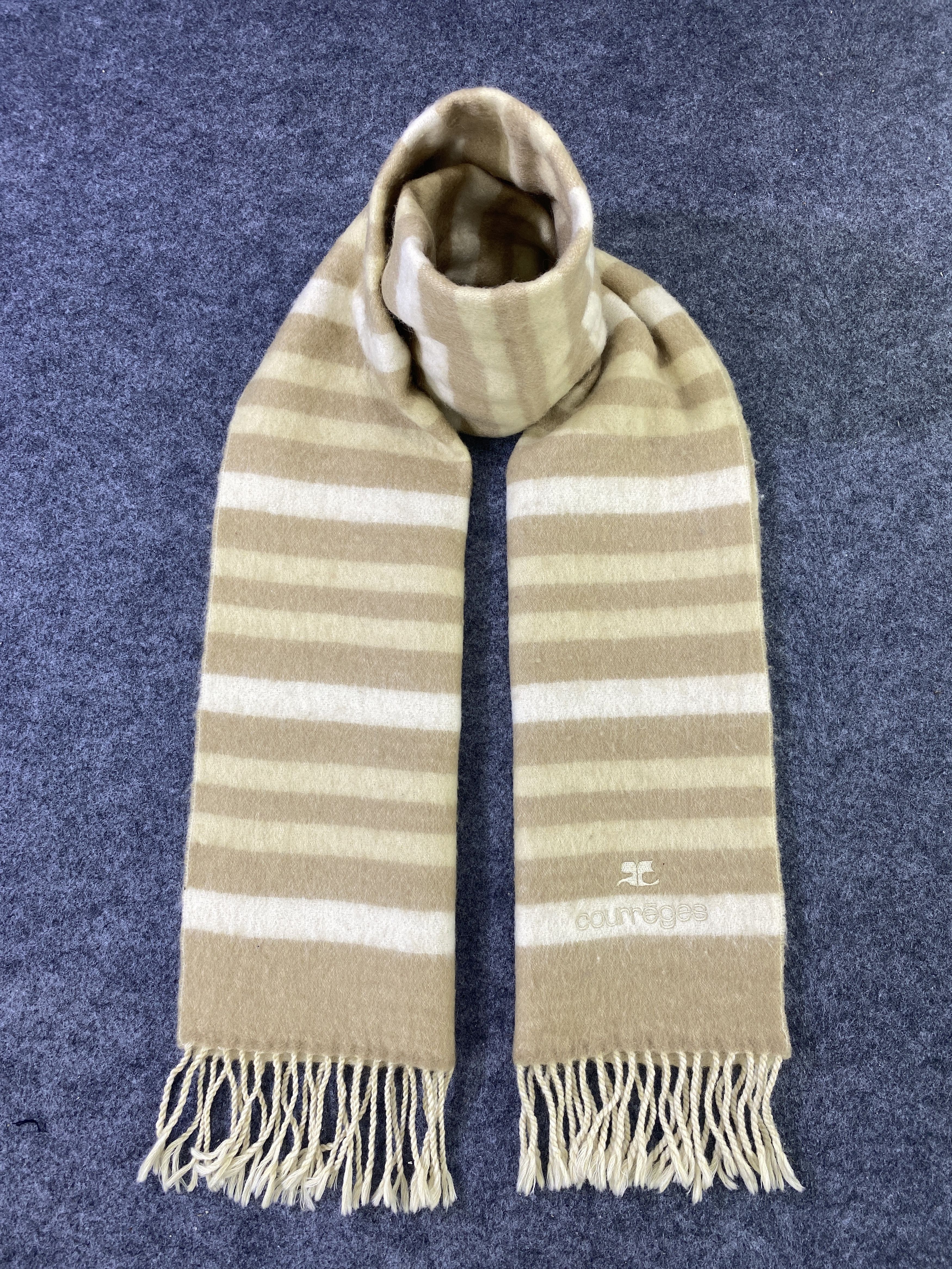 Courreges Courreges Scarf / Muffler / Neckwear -T694 Size ONE SIZE - 1 Thumbnail
