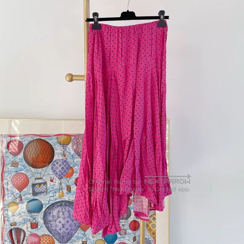 Balenciaga Balenciaga Pink Irregular Hem Skirt Size 37" - 2 Thumbnail