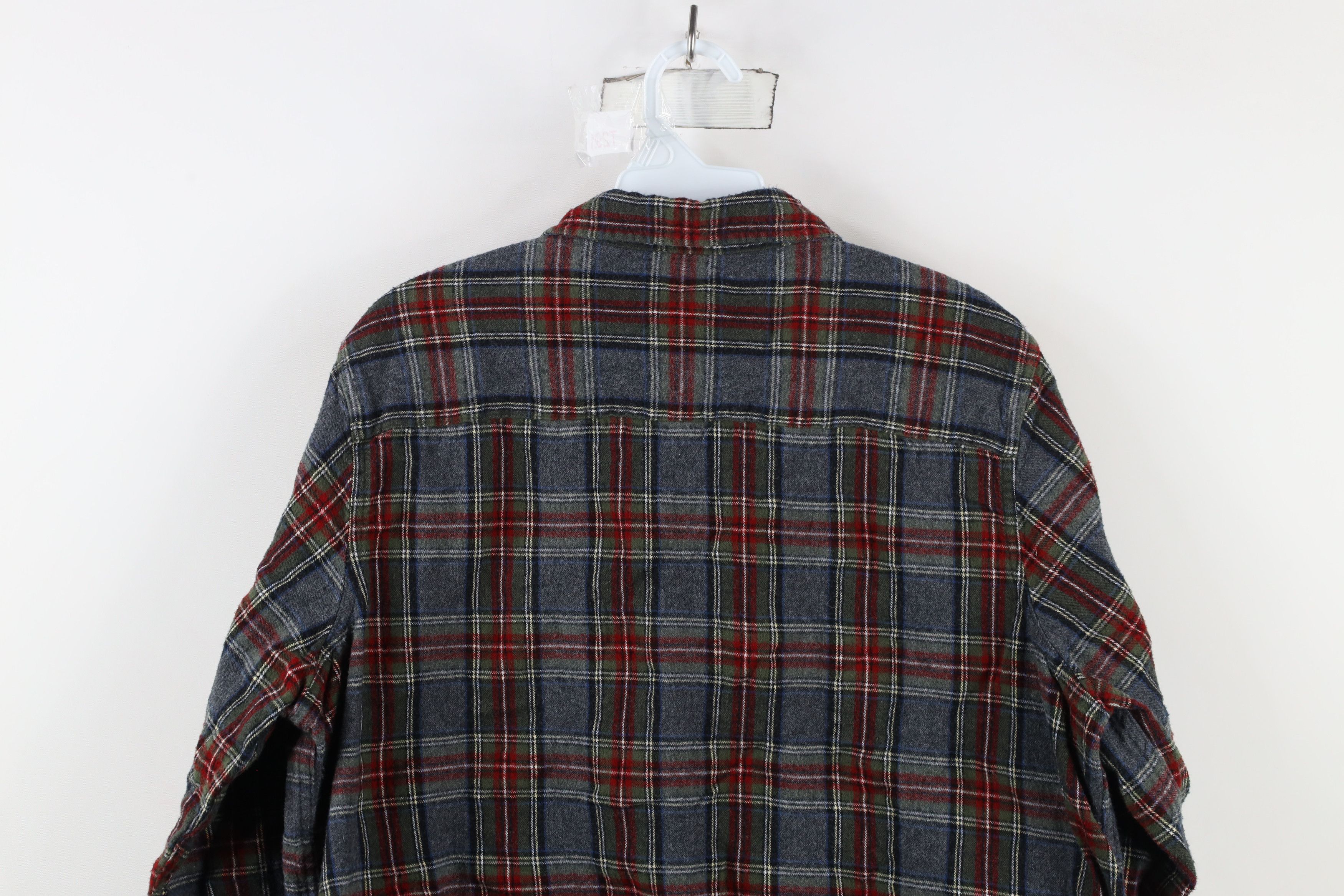 L.L. Bean Vintage LL Bean Fit Flannel Collared Button Shirt Plaid Size XL / US 12-14 / IT 48-50 - 9 Thumbnail