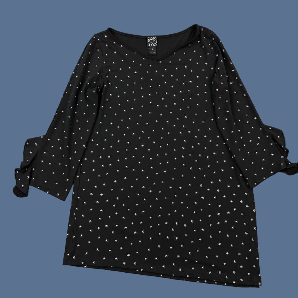 Vintage Clara Sun Woo Top Women's Small Black Polka Dot V Neck Ruffle Sleeve Stretch USA Shirt Women Small Black Polka Dot V-Neck Ruffle Sleeve Stretch USA Size S / US 4 / IT 40 - 1 Thumbnail