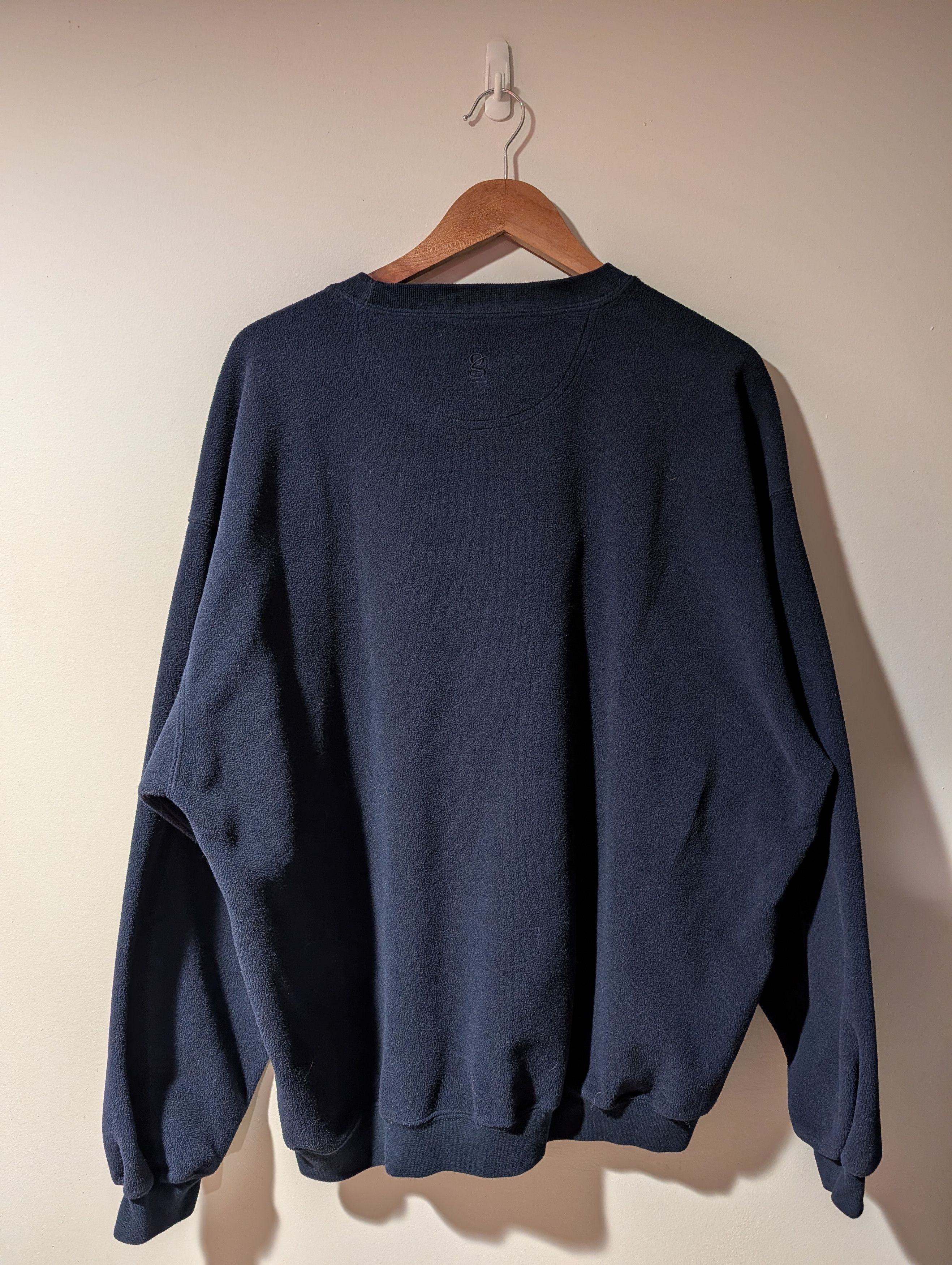 NCAA Vintage 90s Notre Dame Fighting Irish Clover Sweatshirt Size US XL / EU 56 / 4 - 4 Thumbnail
