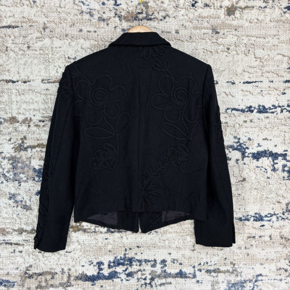 Issey Miyake ISSEY MIYAKI I.S Embroidered Pattern Wool Jacket Size US M / EU 48-50 / 2 - 12 Thumbnail