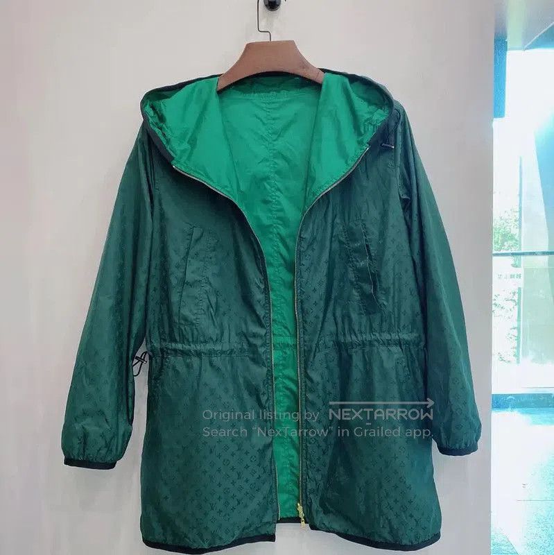 Louis Vuitton Louis Vuitton Green Women's Windbreaker . Size M / US 6-8 / IT 42-44 - 3 Thumbnail