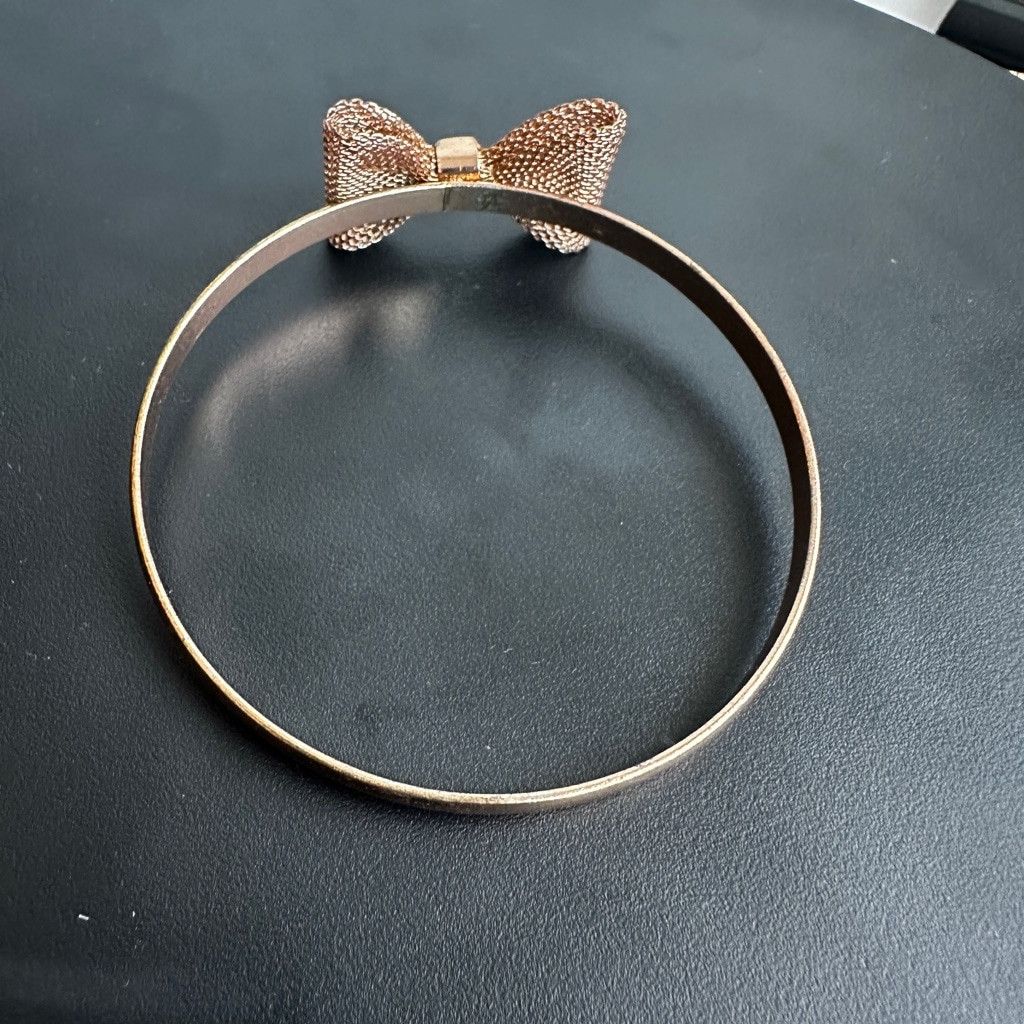 The Unbranded Brand Women's Unbranded Rose Gold Bow Bracelet Size ONE SIZE - 4 Thumbnail