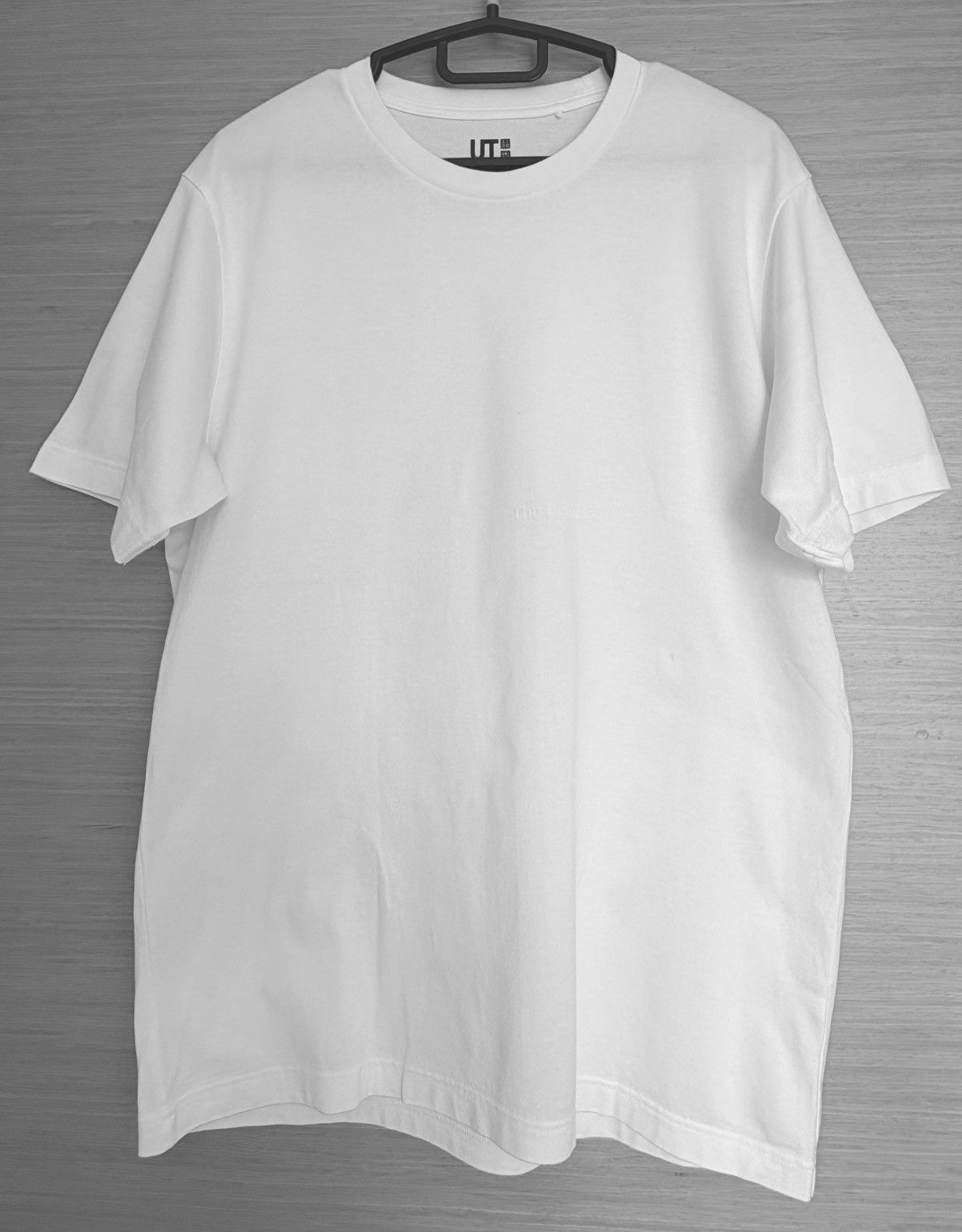 Uniqlo Beatles White Album Tshirt Size US XL / EU 56 / 4 - 3 Thumbnail