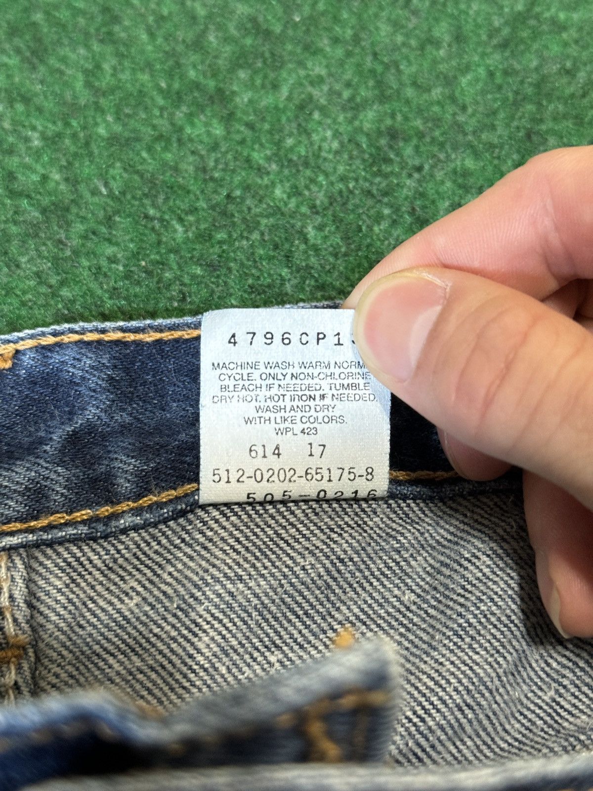 Levi's Vintage Clothing × Vintage Vintage Levi’s 505 USA MADE Regular Fit Straight Leg Jeans Size US 36 / EU 52 - 6 Thumbnail
