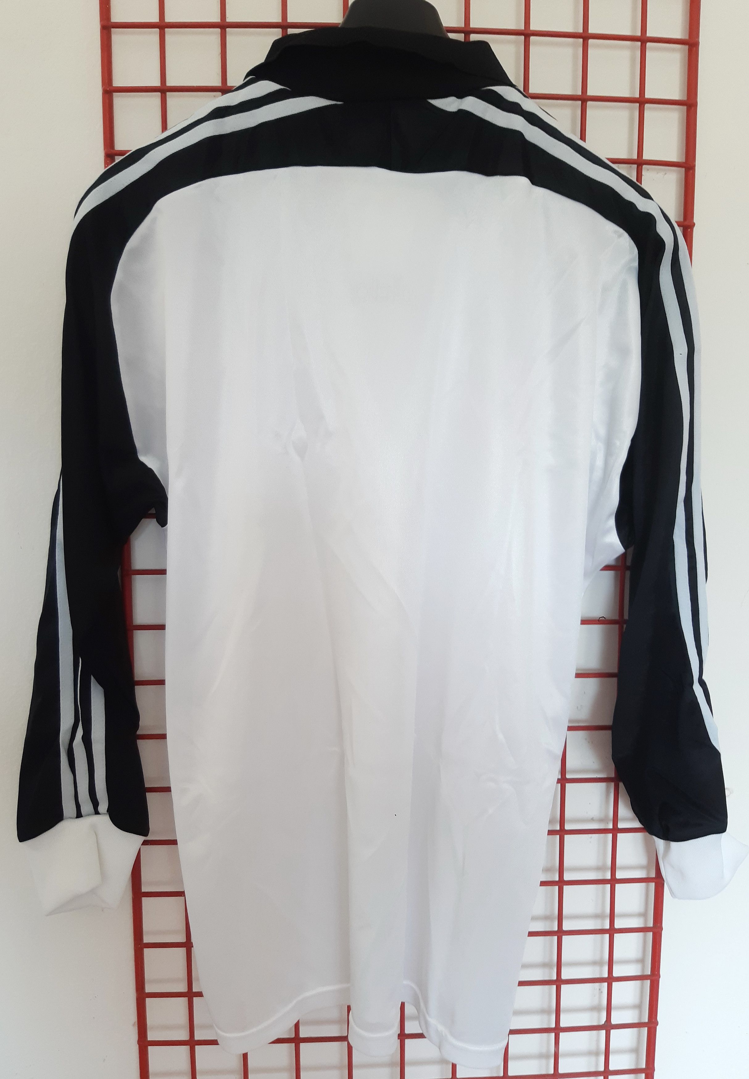 Adidas Vintage 90s ADIDAS Soccer Jersey made in England size L NWT Size US L / EU 52-54 / 3 - 2 Thumbnail