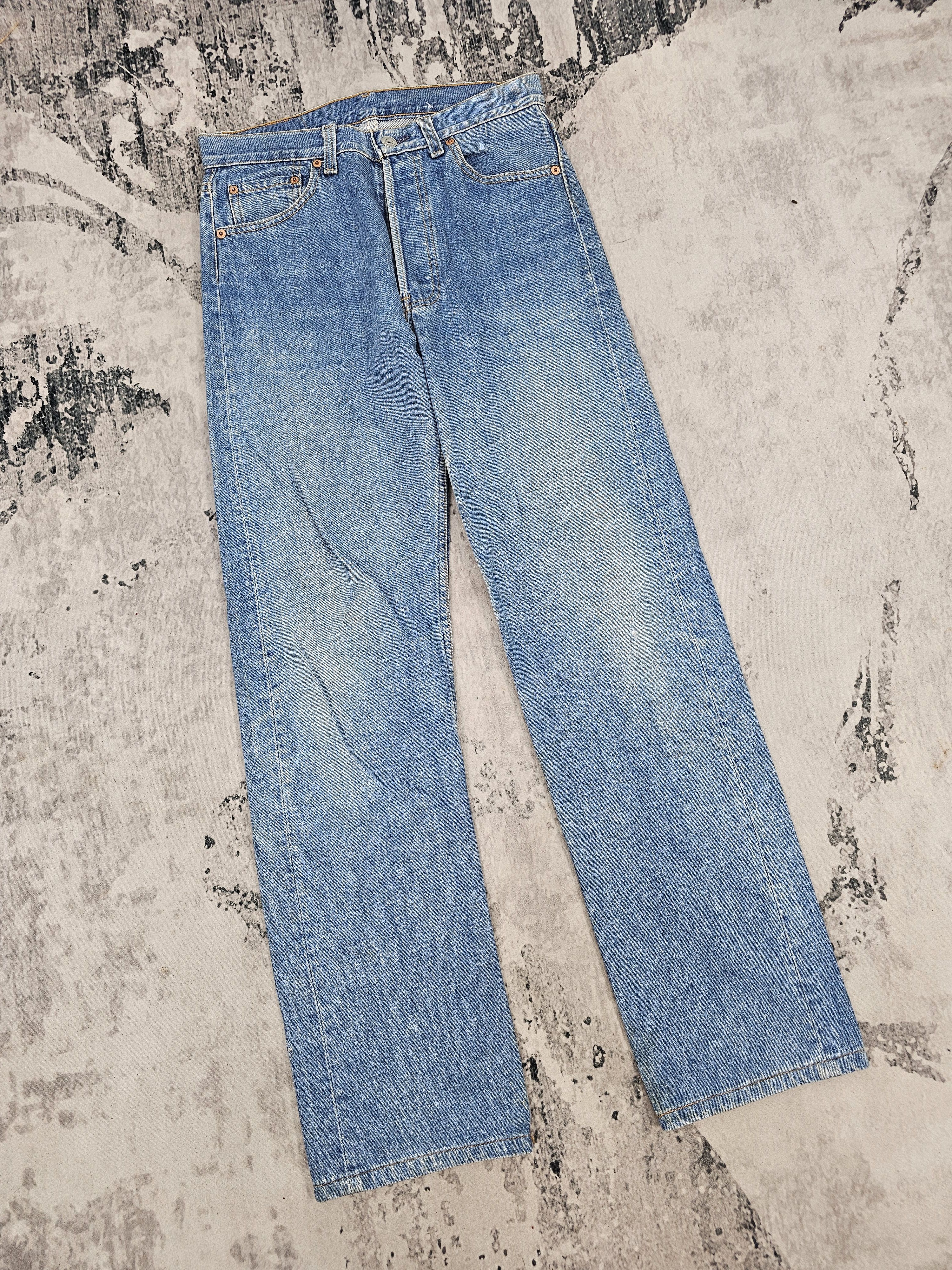 Vintage LEVIS 501 Faded Bleach Design Blue Jeans L0453