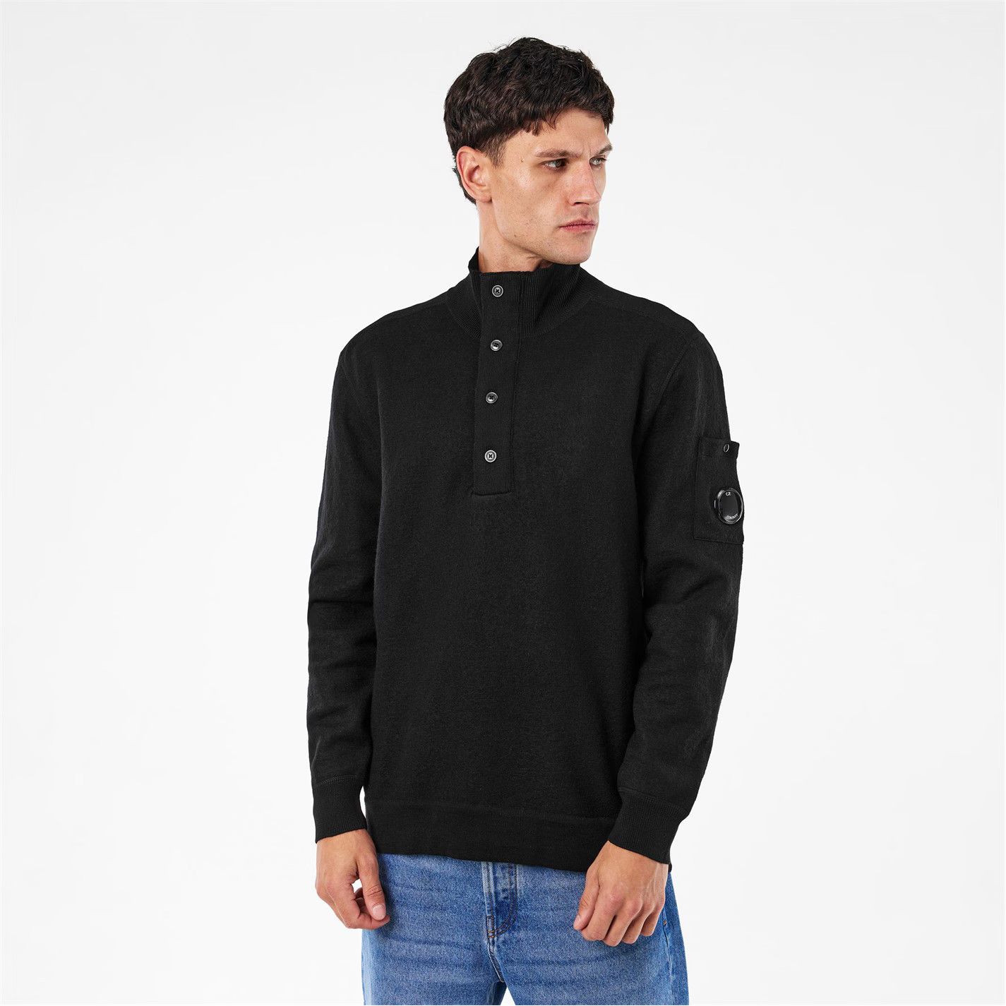 C.P. Company o1g2r1mq0426 Crew Neck Jumper in Black Size US S / EU 44-46 / 1 - 3 Thumbnail
