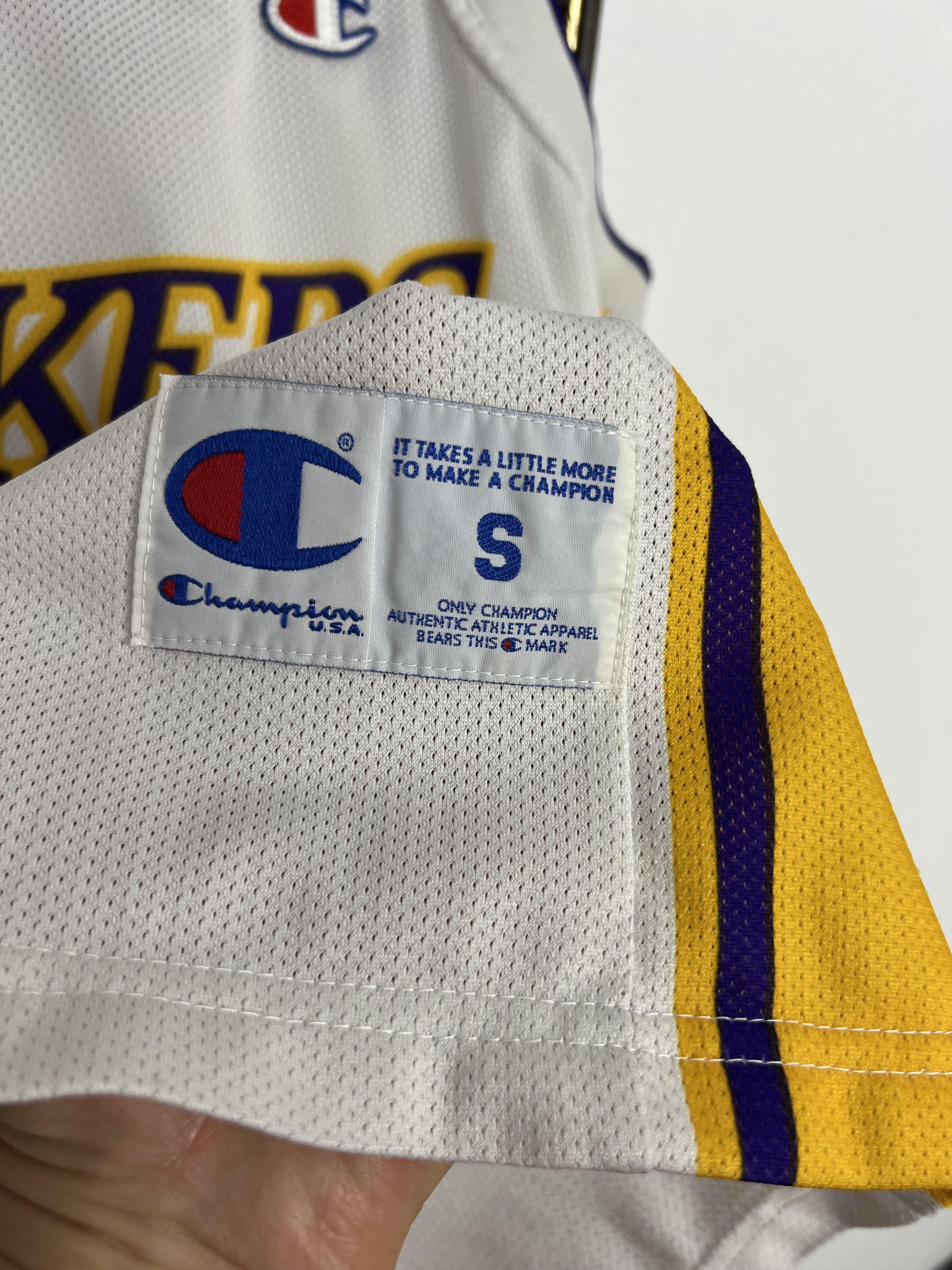 Champion Vintage 90's Los Angeles Lakers NBA #34 O'Neal Jersey Rare Size US S / EU 44-46 / 1 - 4 Thumbnail