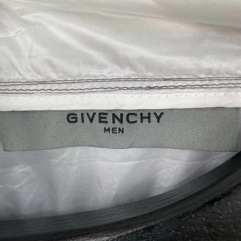 Givenchy Givenchy Multi-Pocket Gradient Hooded Windbreaker Size US L / EU 52-54 / 3 - 3 Thumbnail