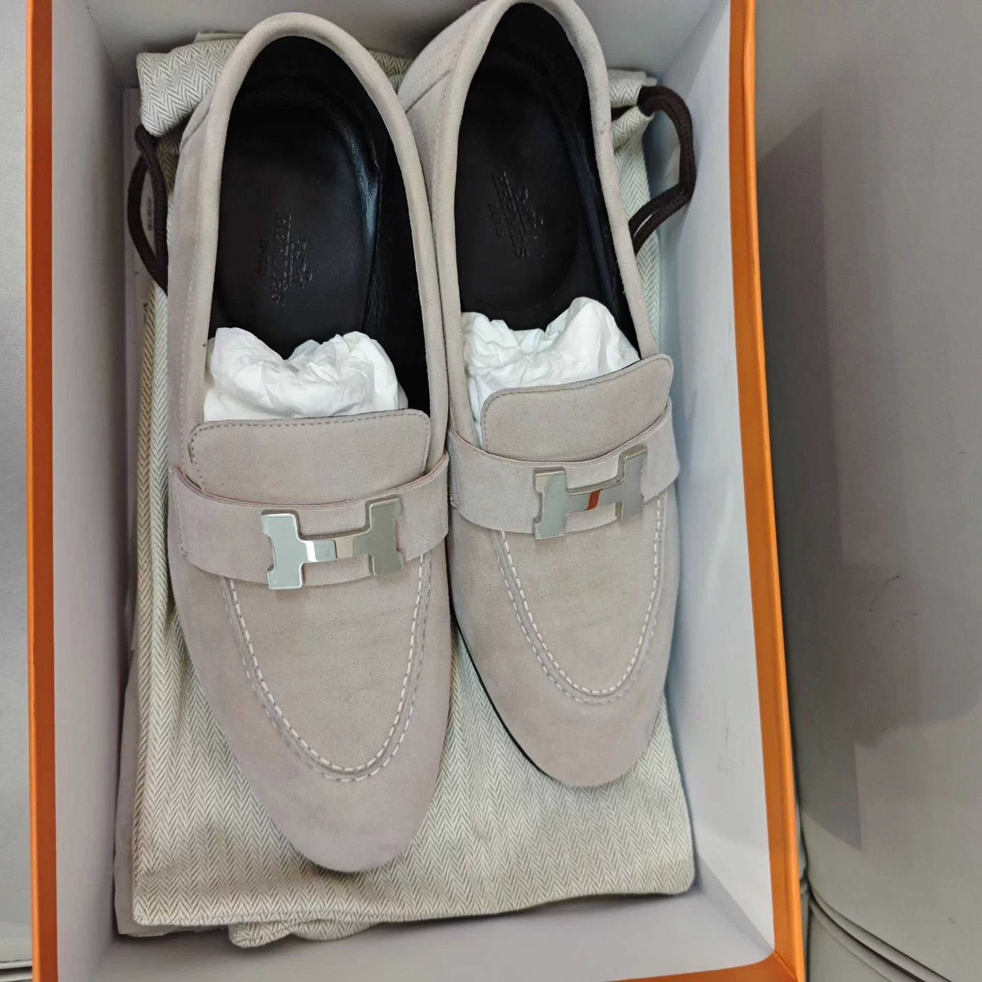 Hermes Hermès Pink Leather Loafers EUR 38.5 Size US 7.5 / IT 37.5 - 1 Thumbnail