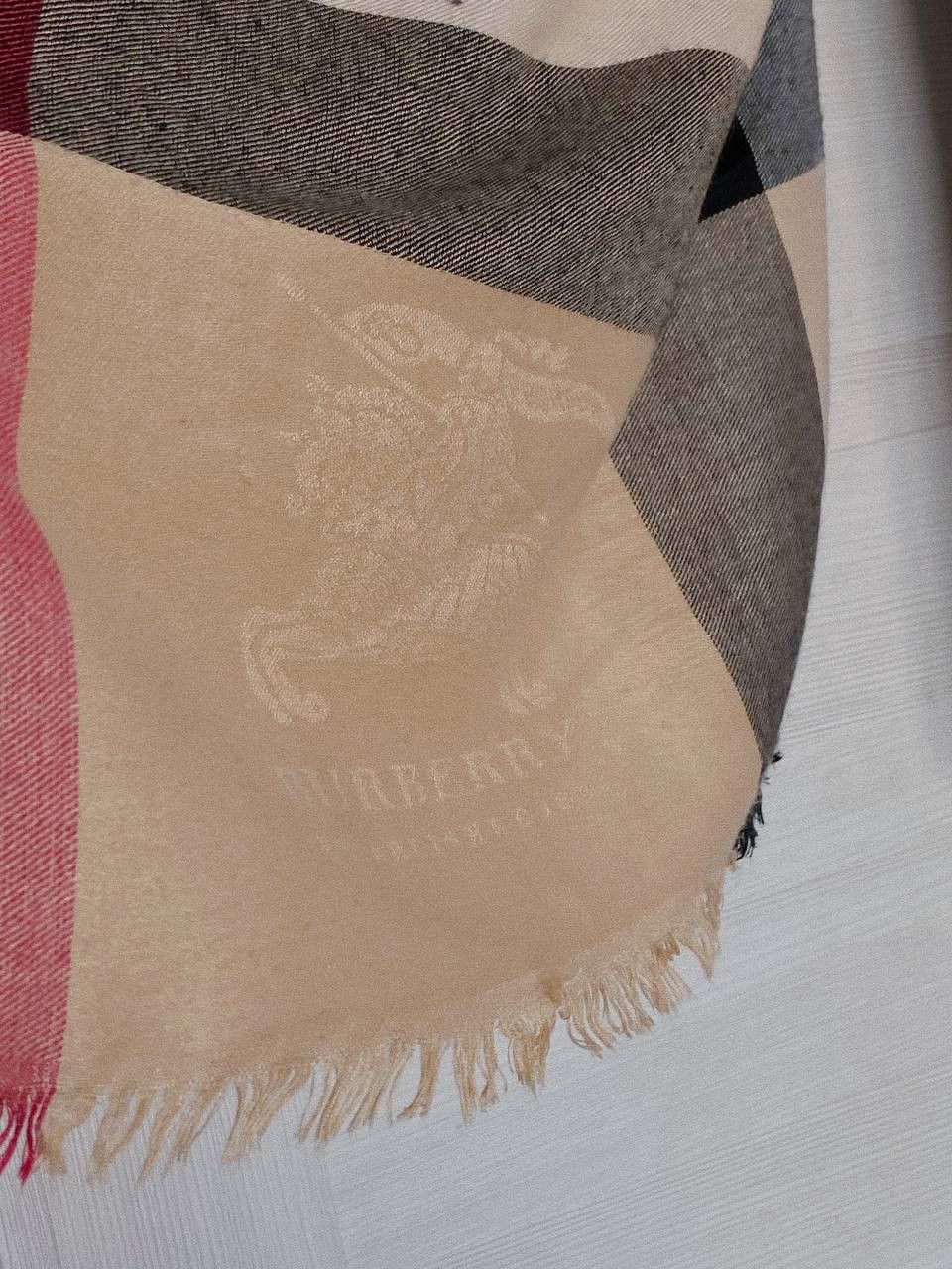 Burberry Burberry Cashmere Scarf Shawl Nova Check Beige Size ONE SIZE - 4 Thumbnail