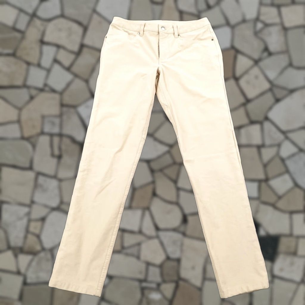Lululemon Lululemon Pants Mens 31 Khaki Beige ABC Commission Warpstreme Chino Performance Pants Size US 31 - 1 Thumbnail