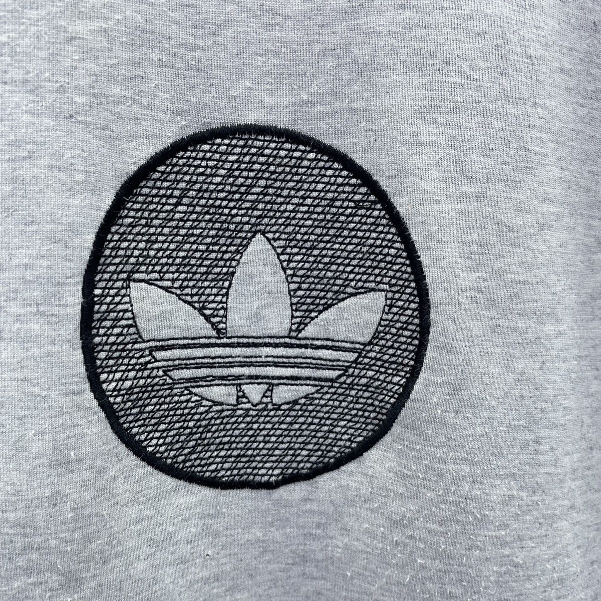 Adidas × Vintage Vintage 1990s Adidas Centre Embroidered Logo T Shirt Size US L / EU 52-54 / 3 - 2 Thumbnail