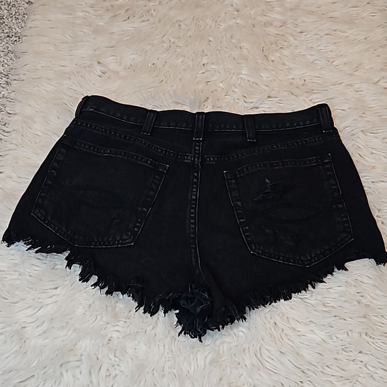 Abercrombie & Fitch Abercrombie & Fitch Black High Rise Cut off Jean shorts Size 28" / US 6 / IT 42 - 5 Thumbnail