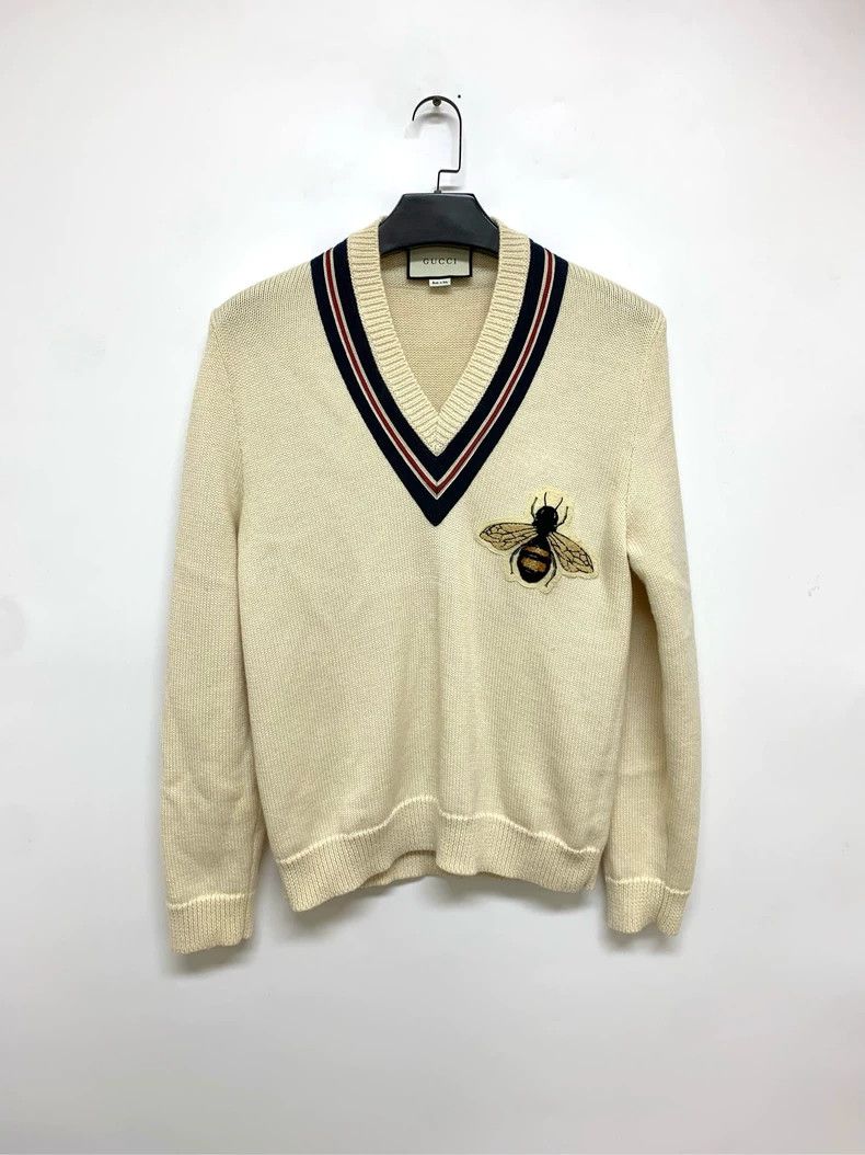 Gucci GucciBeige and white little bee embroidered V-neck knitted Size US M / EU 48-50 / 2 - 1 Thumbnail