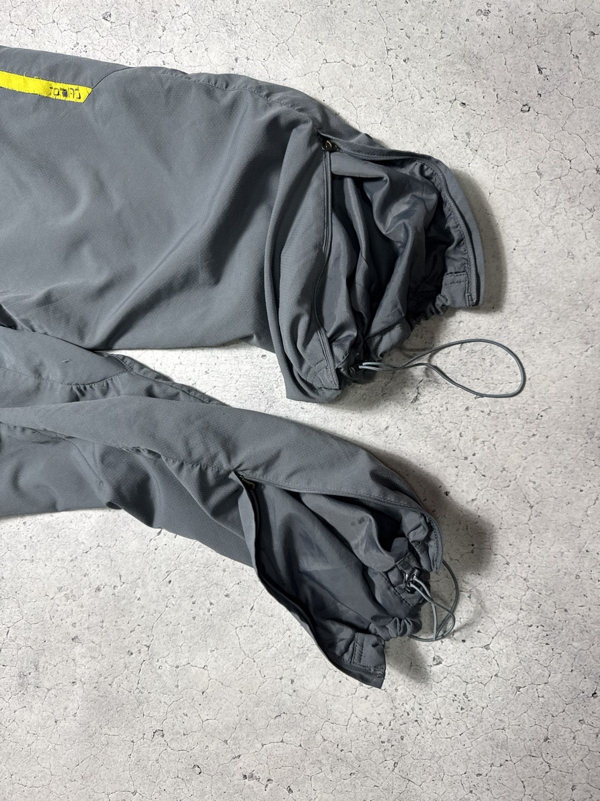 Nike Nike Total 90 Vintage Nylon Track Pants Drill Swoosh Y2K Size US 34 / EU 50 - 10 Thumbnail