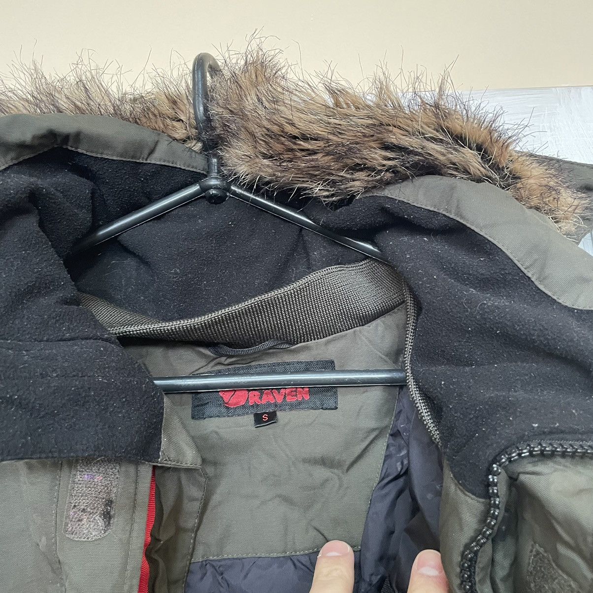 Fjallraven Fjallraven bomber cropped fur faux Parka Puffer coat Jacket Size US S / EU 44-46 / 1 - 5 Thumbnail