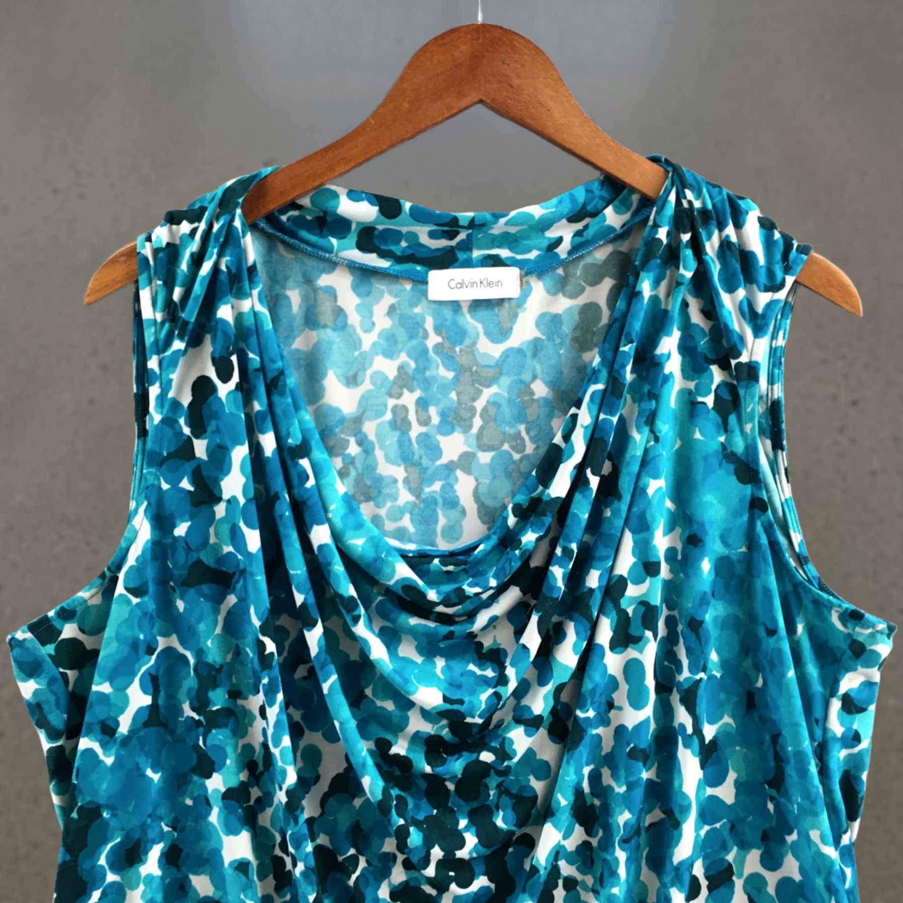 Calvin Klein Calvin Klein Blouse Womens 1X Blue Abstract Sleeveless Cowl Neck Stretch Top Size XL / US 12-14 / IT 48-50 - 1 Thumbnail