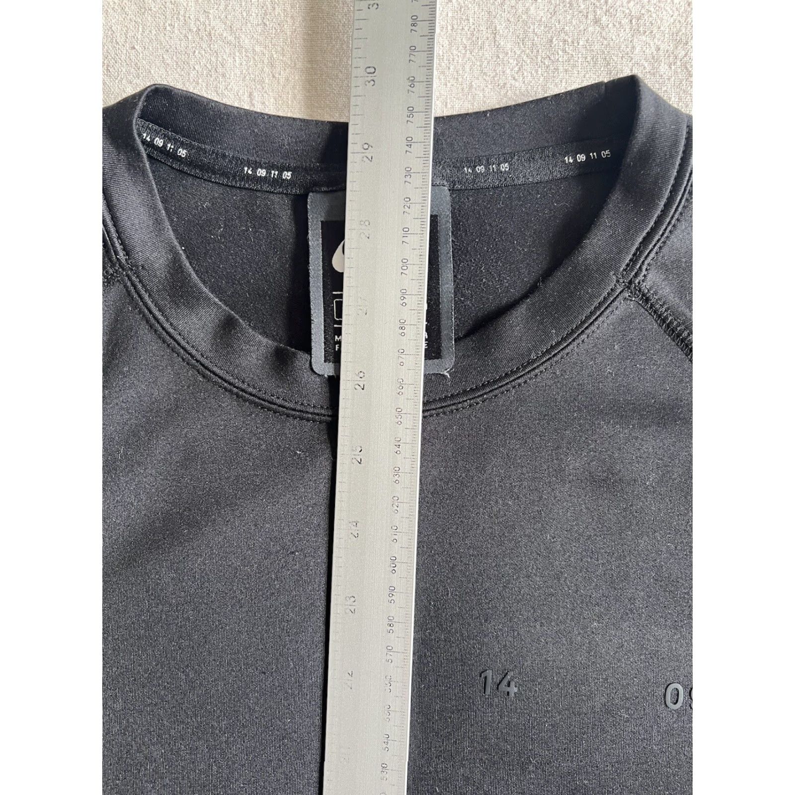 Nike NIKE Sportswear T-Shirt S Mens Oversize All Black Graphic Print 14.09.11.05 Size US S / EU 44-46 / 1 - 6 Thumbnail