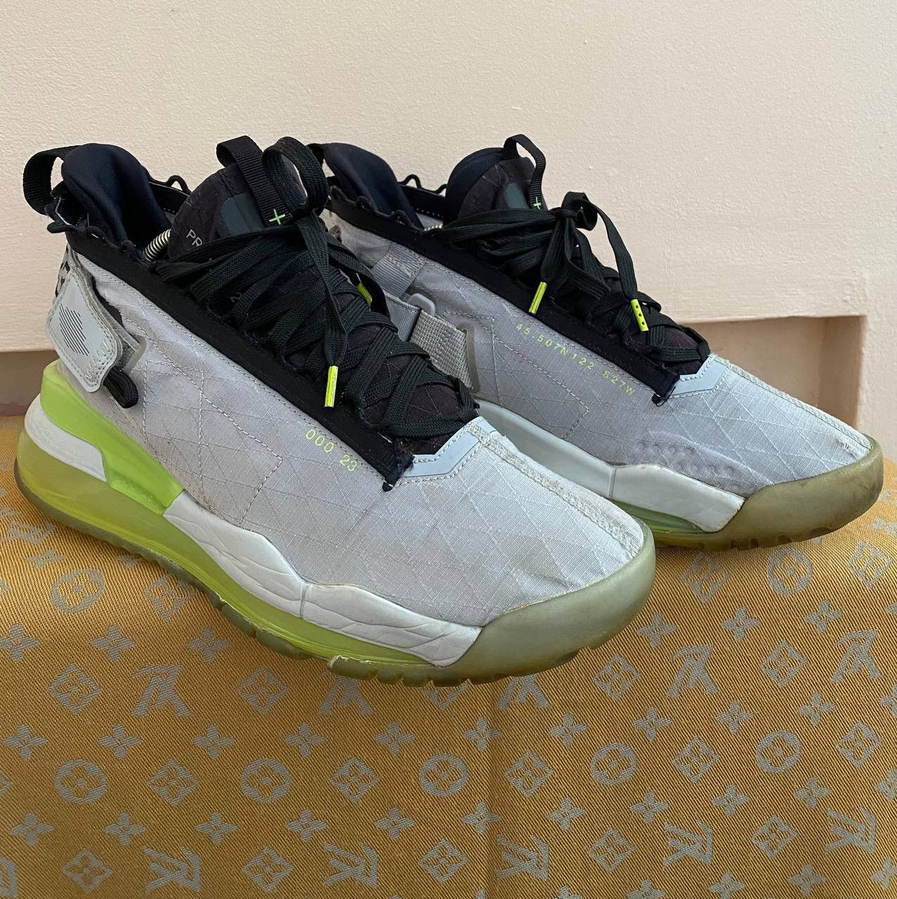 Jordan Brand × Nike 📌Nike Air Jordan Proto Max 720 - BQ6623-007 - Size 9 Size US 9.5 / EU 42-43 - 2 Thumbnail