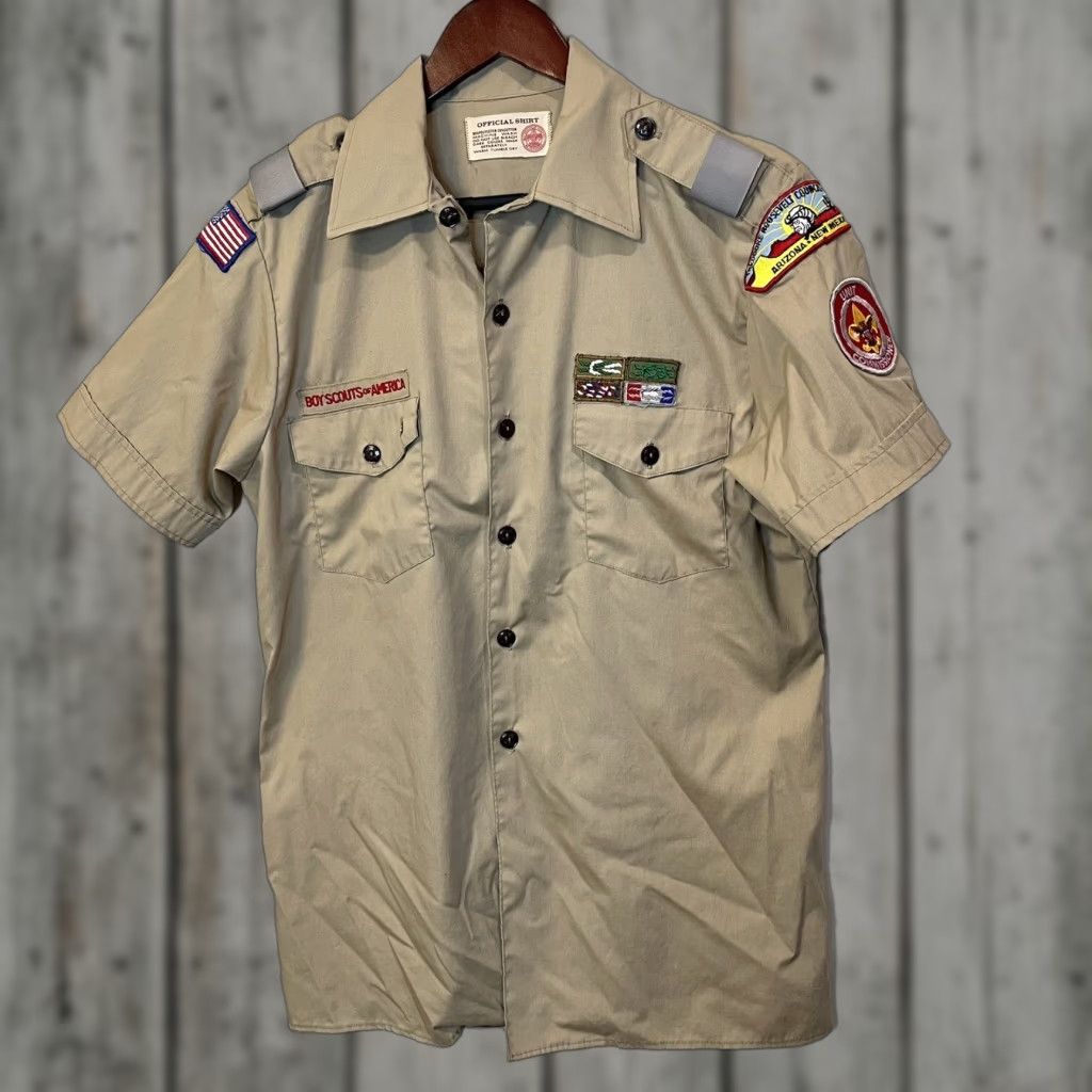 VINTAGE Boy Scouts of America Shirt Mens L Tan Patches Flag