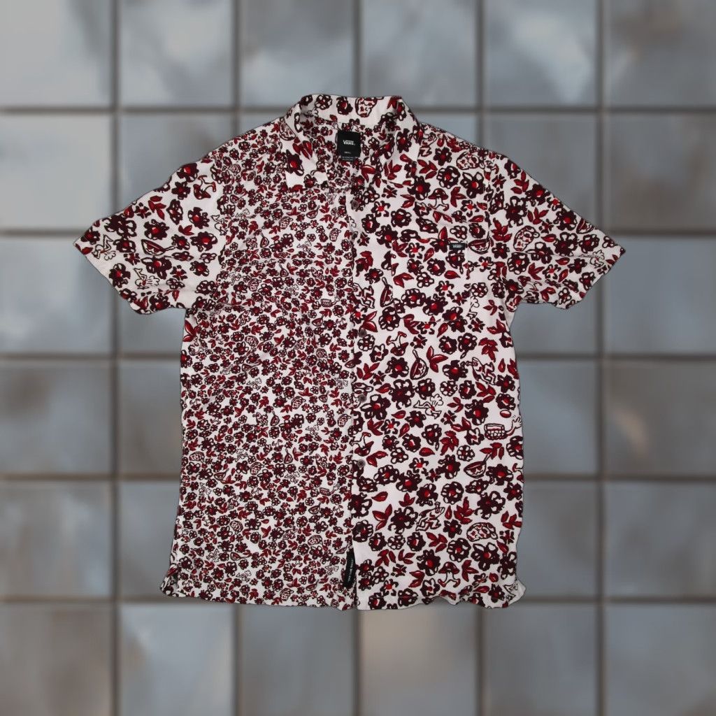 J.Crew VANS Button-Up Shirt Mens Small Red Short Sleeve Collared Geometric Print Fashion Size US S / EU 44-46 / 1 - 1 Thumbnail