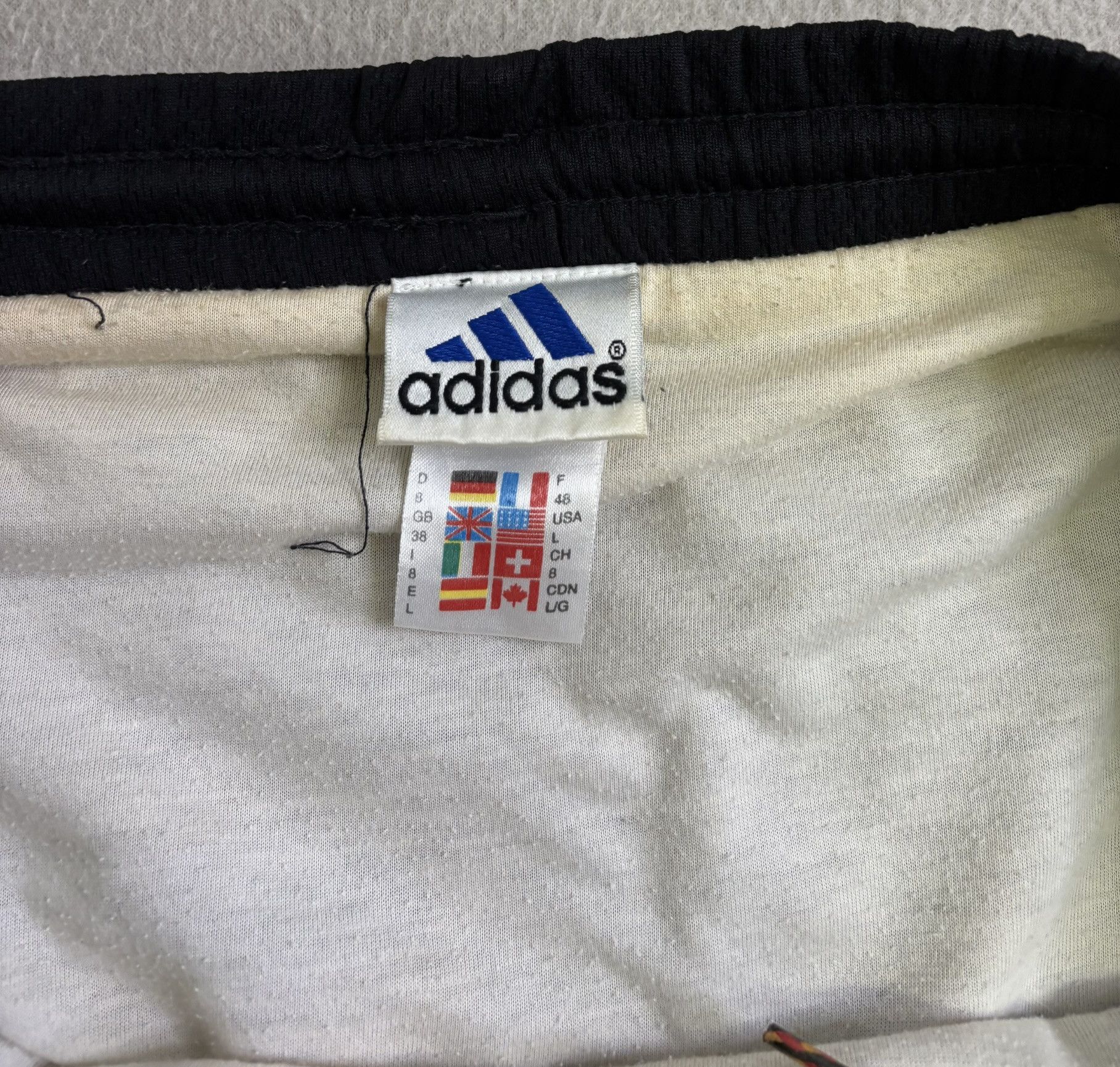 Adidas Germany 1998 Adidas Football Shorts Size XL Size US 39 - 18 Thumbnail