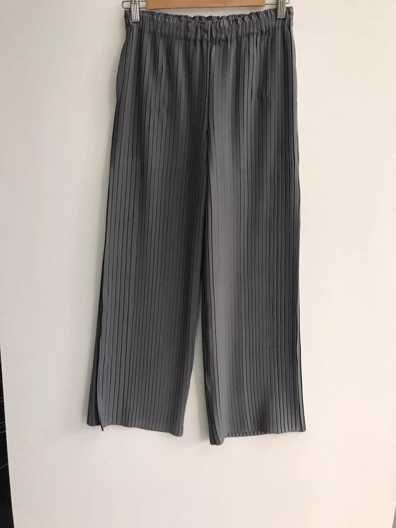 Issey Miyake Issey Miyake Grey pleated cardigan Size M / US 6-8 / IT 42-44 - 3 Thumbnail