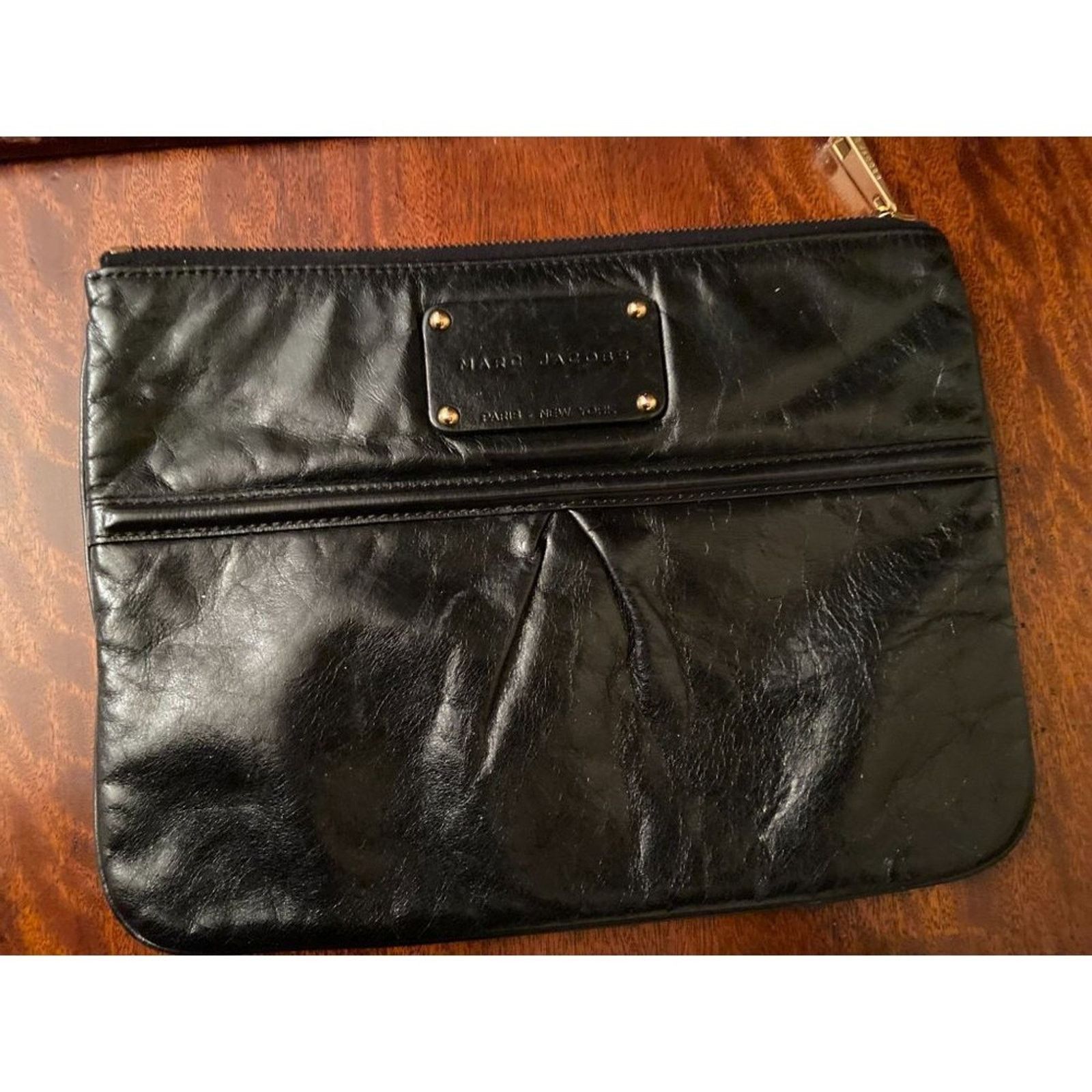 Marc Jacobs Ladies Marc Jacobs Black Leather Clutch Size ONE SIZE - 1 Thumbnail