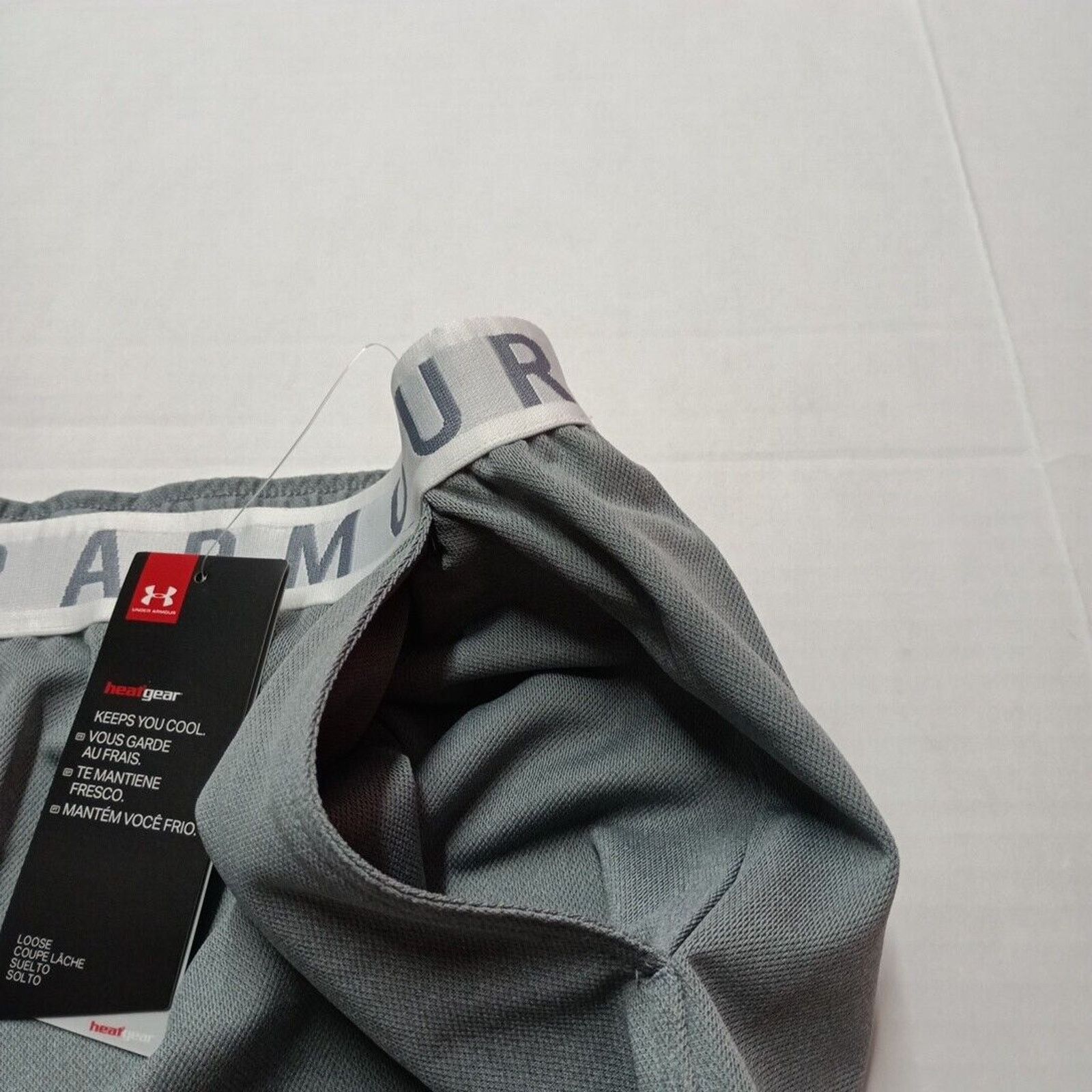 Under Armour Under Armour Shorts Women's XL Gray White Loose Fit Pull On Size 34" / US 12 / IT 48 - 3 Thumbnail