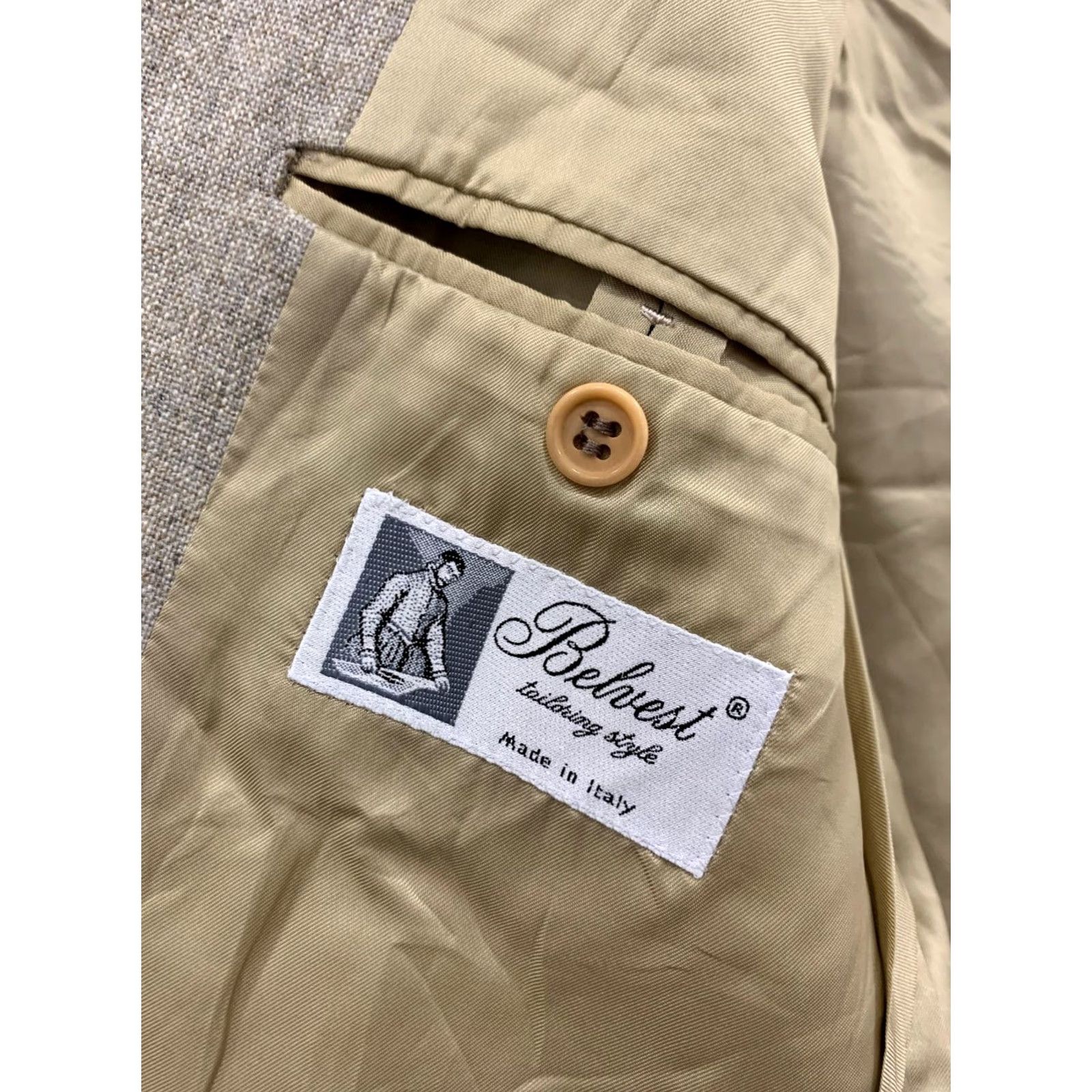 Vintage VINTAGE Belvest Blazer Sport Coat Mens 38R Beige Wool Jacket Milano Style A365 100% Authentic Belvest USA 48 IT Mens Size US XXS / EU 40 - 3 Thumbnail