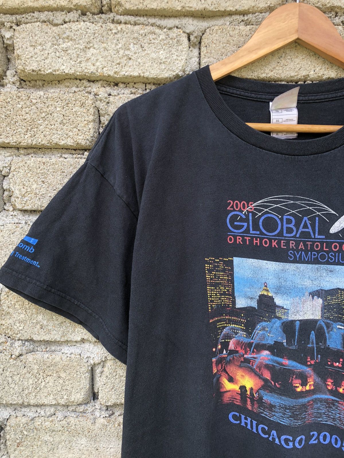 Vintage Vintage Y2K Global Orhokeratology Symposium Chicago 2005 Tee Size US XL / EU 56 / 4 - 6 Thumbnail