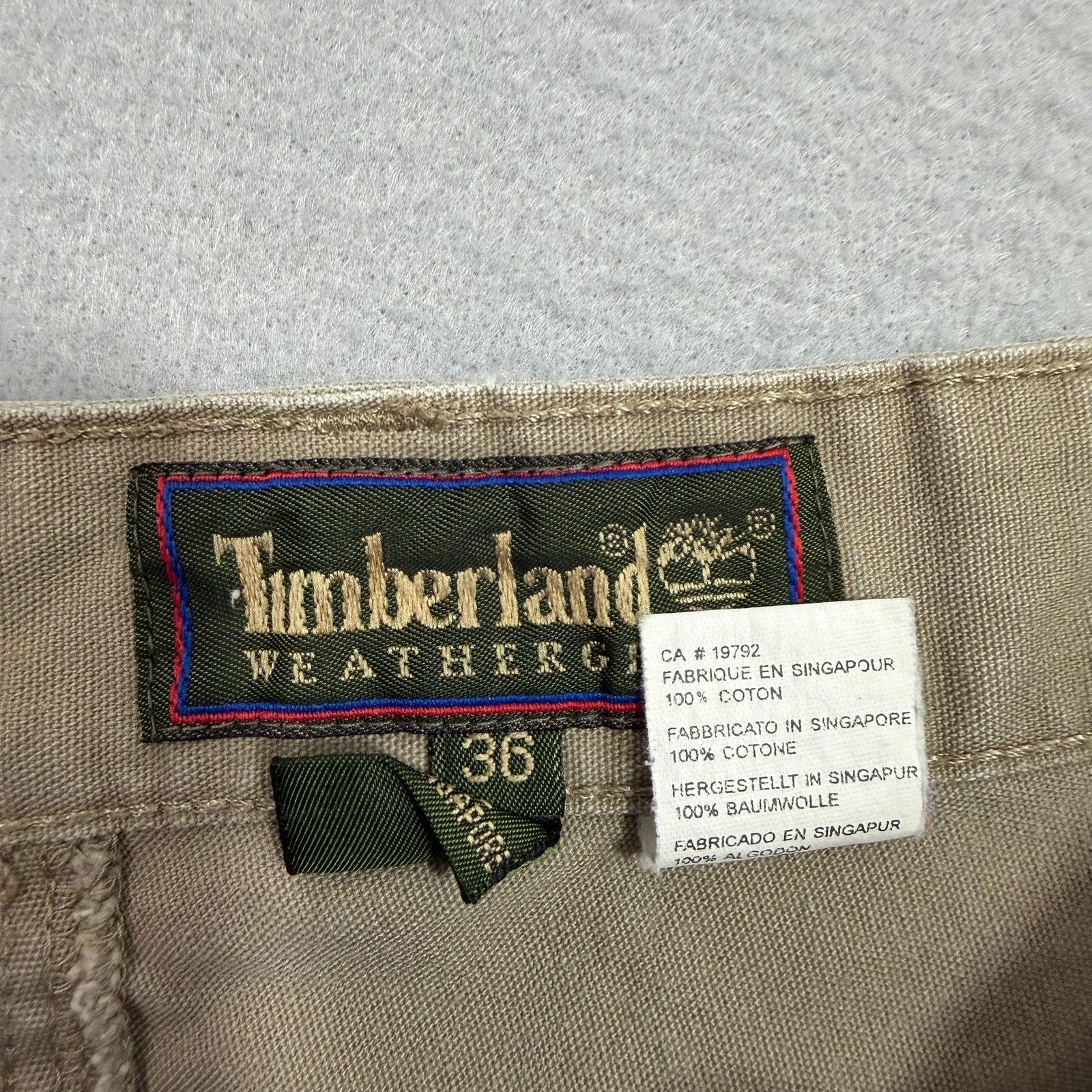 Timberland Vintage Timberland Cargo Shorts Men's 36 Khaki 9" Inseam Size US 36 / EU 52 - 5 Thumbnail