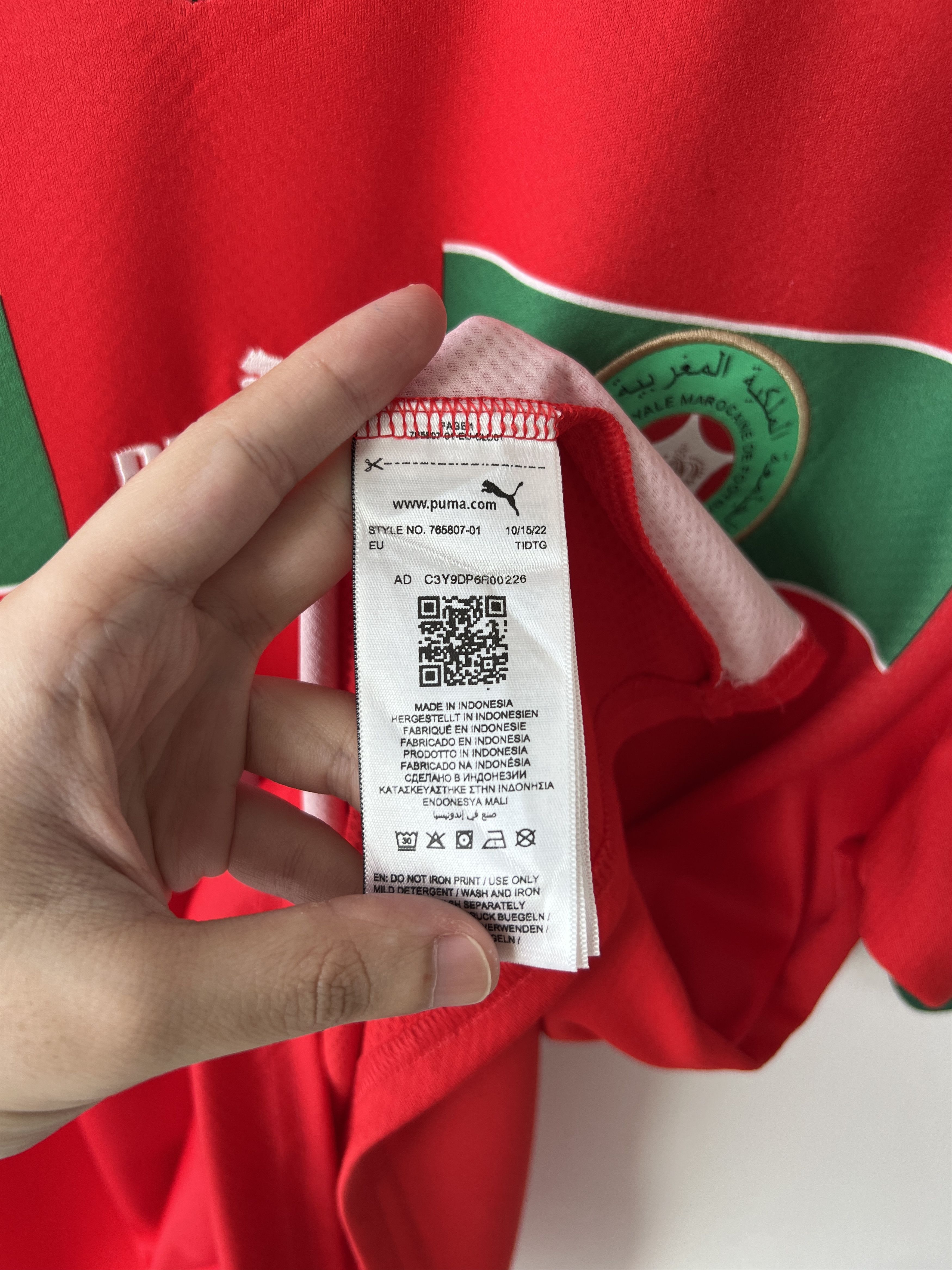 Puma (M) Morocco 2022-23 Home Kit Hakimi #2 Size US M / EU 48-50 / 2 - 4 Thumbnail