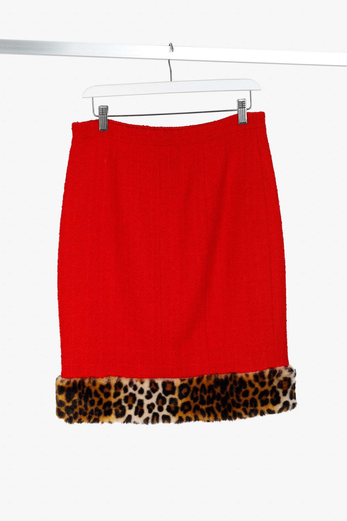 Moschino Moschino PF/21 Red Tweed Leopard-Faux-Fur-Hem Pencil Skirt Size 30" / US 8 / IT 44 - 2 Thumbnail