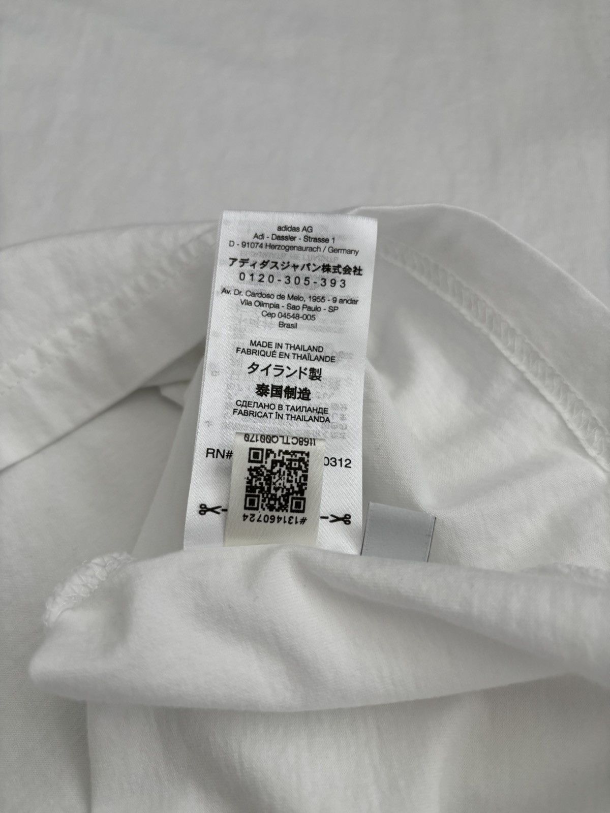 Y-3 Y-3 Oversized Side Logo Patch Long Sleeve Size US S / EU 44-46 / 1 - 5 Thumbnail