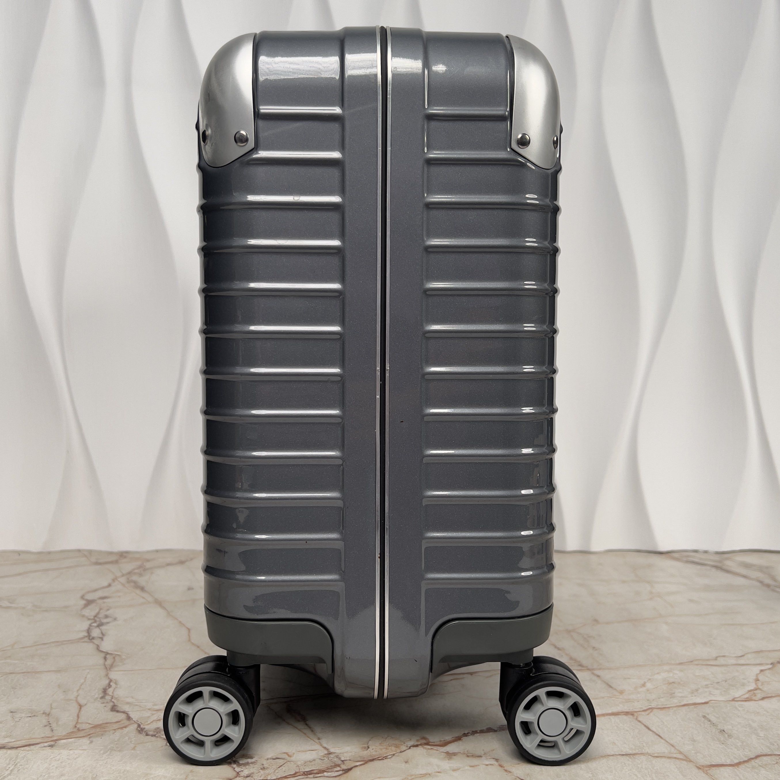 Rimowa Limbo Business Trolley 27 L 4-Wheels Carry Suitcase Luggage Size ONE SIZE - 3 Thumbnail