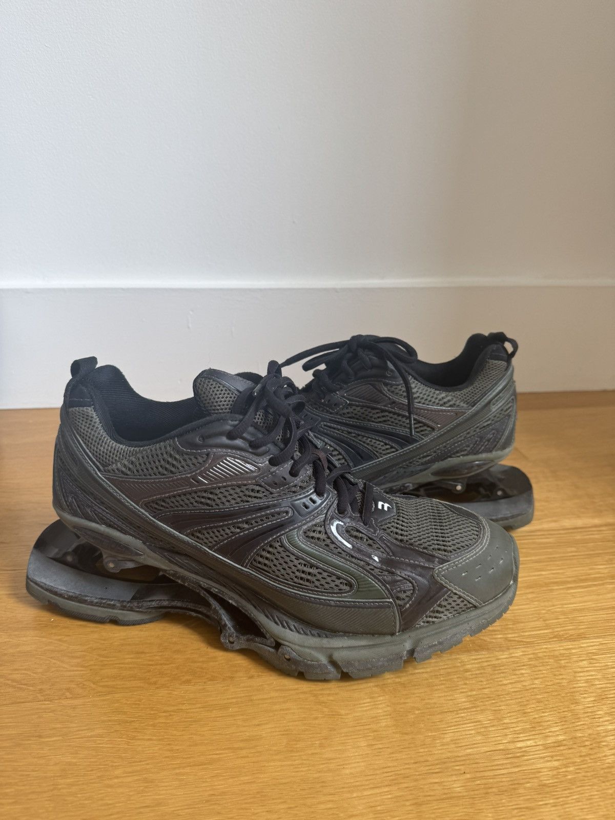 Balenciaga Balenciaga X-Pander Sneakers Size US 10 / EU 43 - 2 Thumbnail