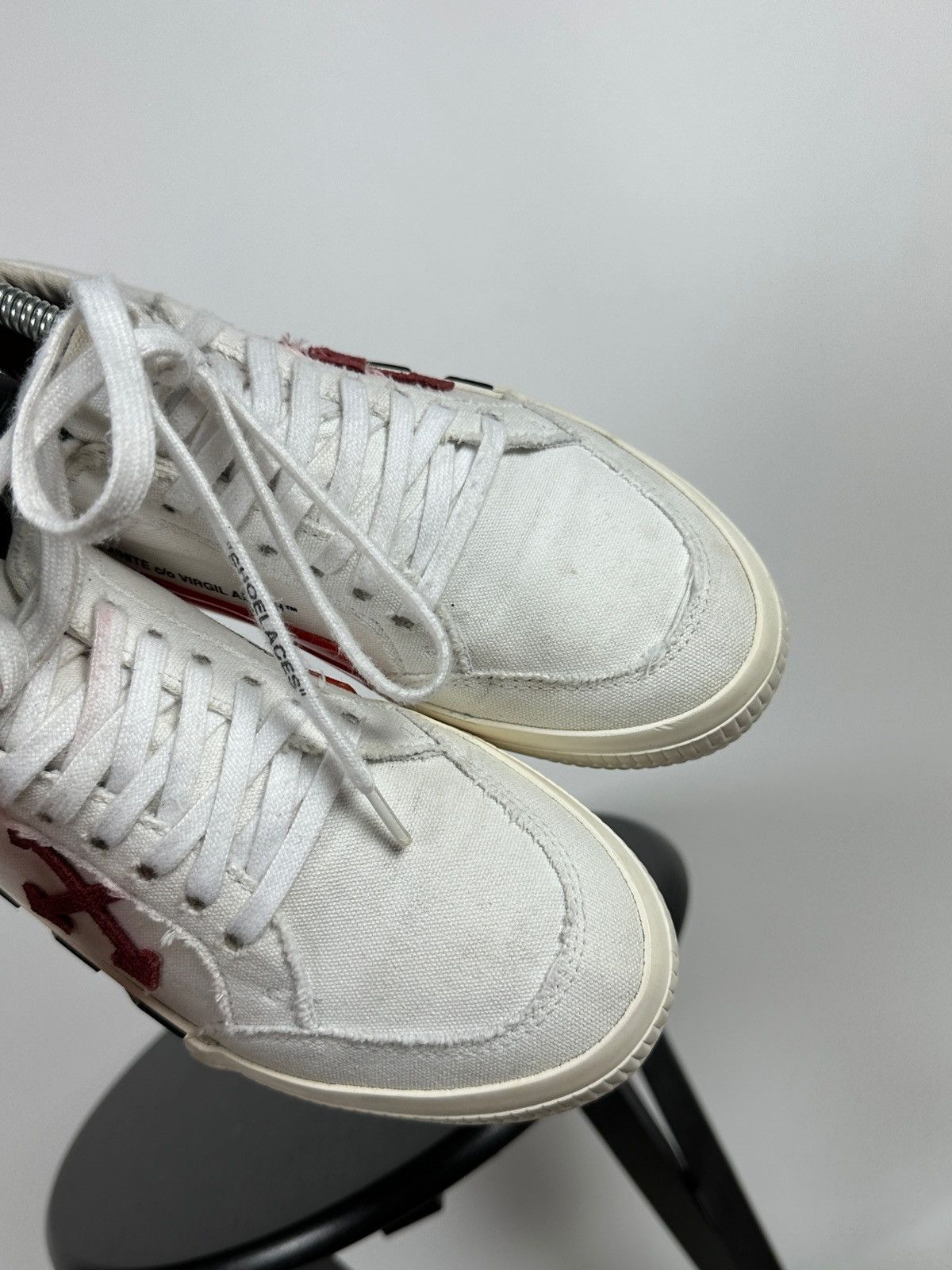 Off-White Off-White Vulcanized Virgil Abloh Low Top Sneakers Size US 8 / IT 38 - 17 Thumbnail
