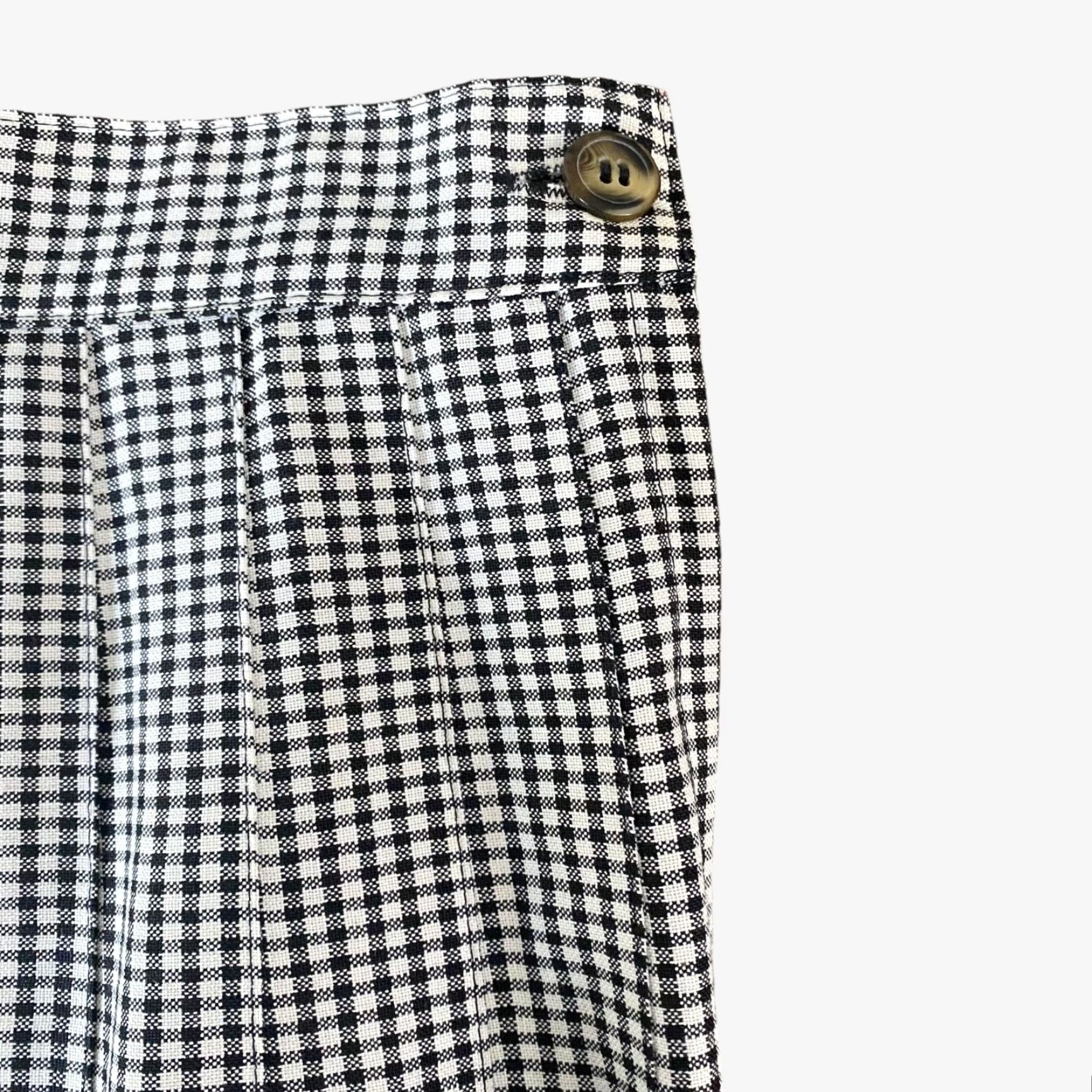 Vintage VINTAGE La Belle Pleated Mini Skirt Women's Size 3 Black/White Checkered Pattern Skirt Mens? No, Women. Size 26" / US 2 / IT 38 - 6 Thumbnail
