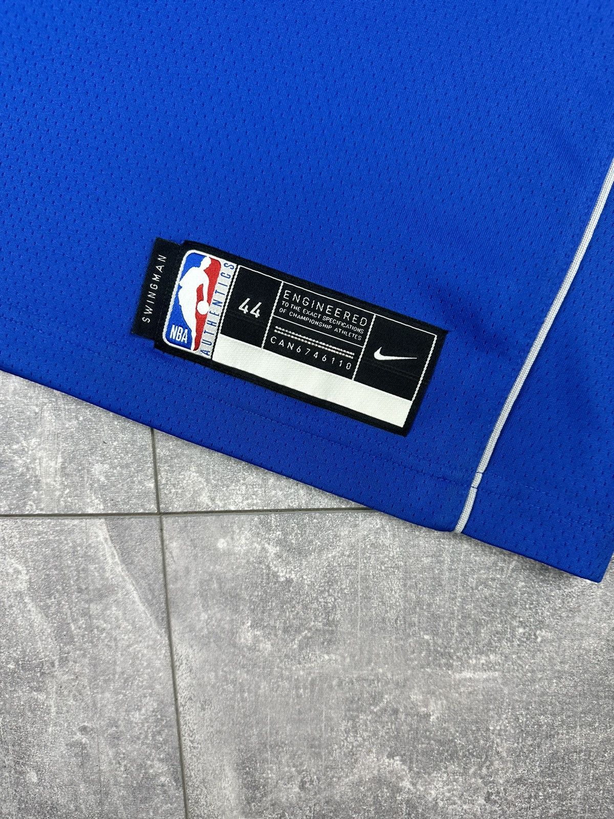 Nike Nike Dallas Mavericks Luca Doncic 77 NBA Jersey Size US M / EU 48-50 / 2 - 3 Thumbnail