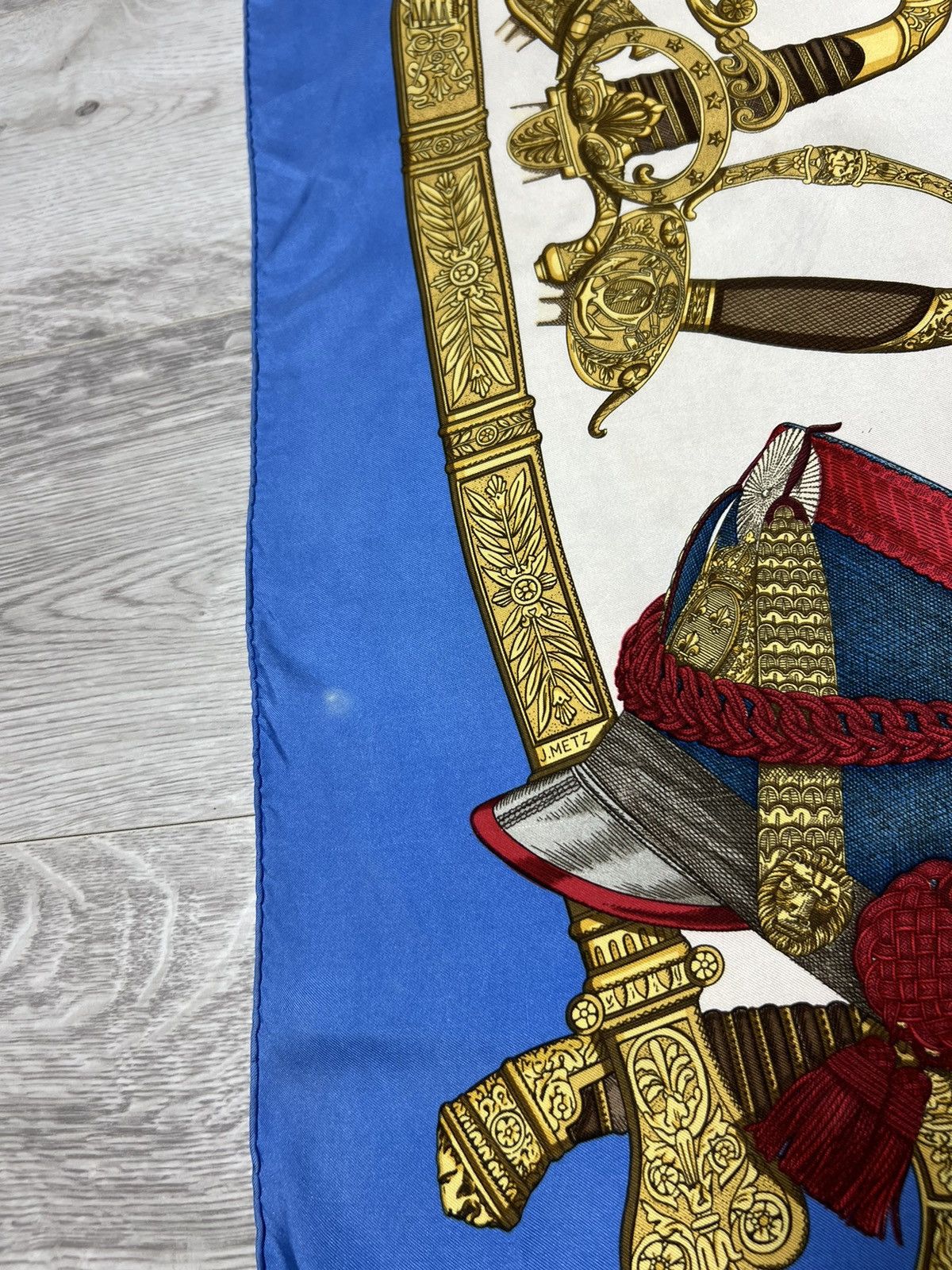 Hermes × Vintage Vintage HERMES CARRE 90 GRAND UNIFORME J. Metz Silk Scarf Size ONE SIZE - 7 Thumbnail