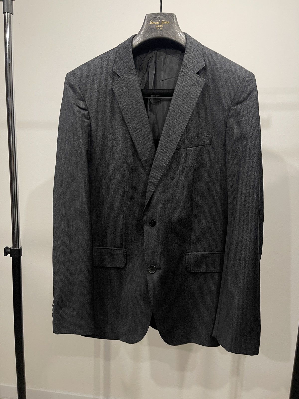 Hugo Boss Hugo boss blazer wool classic jacket 42R Size 42R - 1 Thumbnail